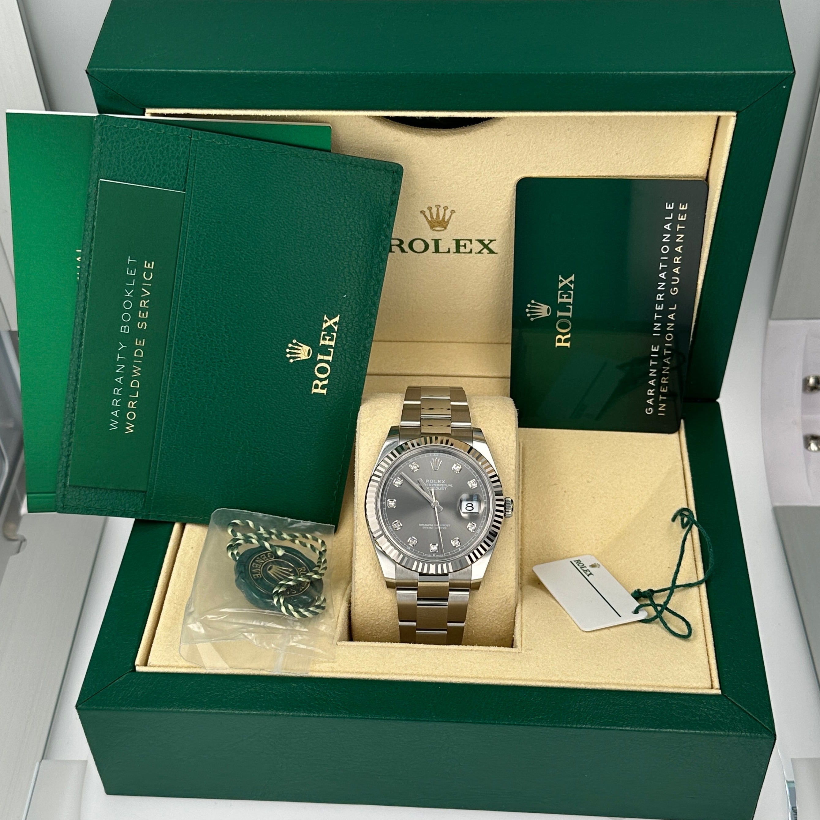 B&P Rolex Datejust 41 126334 41mm Grey Diamond(N.S.) Dial Fluted Bezel Oyster Band - Luxuriant Concierge