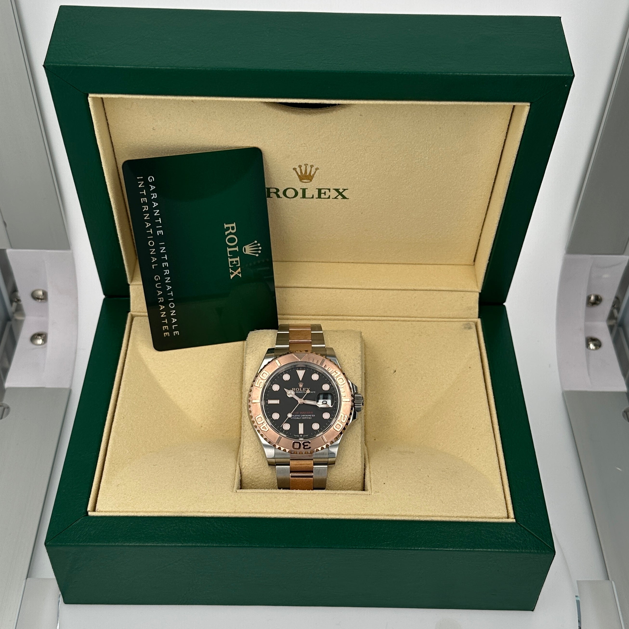 B&P Rolex Yacht-Master 126621 40mm Black Luminous Dial Rotatable Bezel Bezel Oyster Band - Luxuriant Concierge