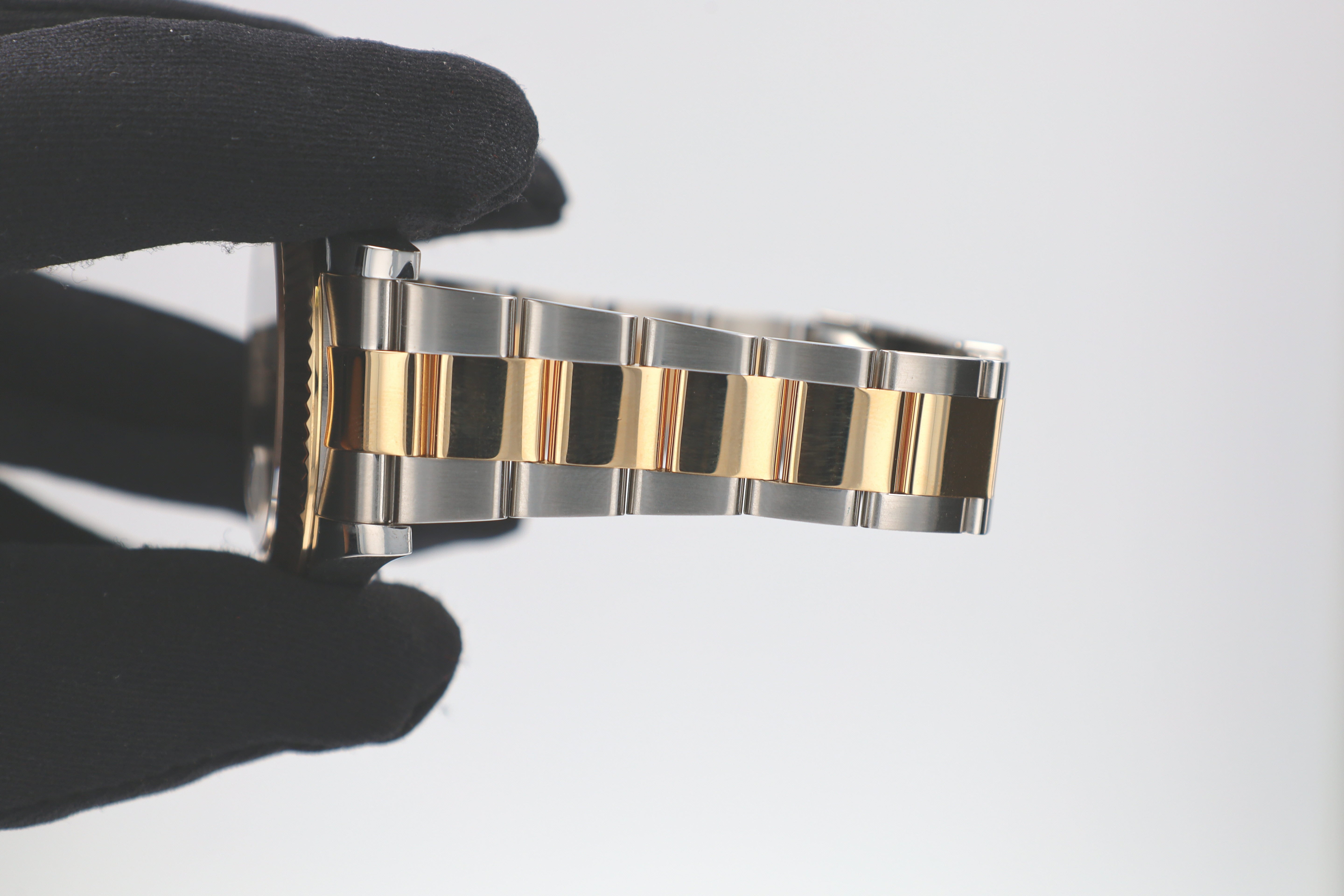 Rolex Datejust II 116333 41mm Grey Wimbledon Index & Roman Dial Fluted Bezel Oyster Band - Luxuriant Concierge
