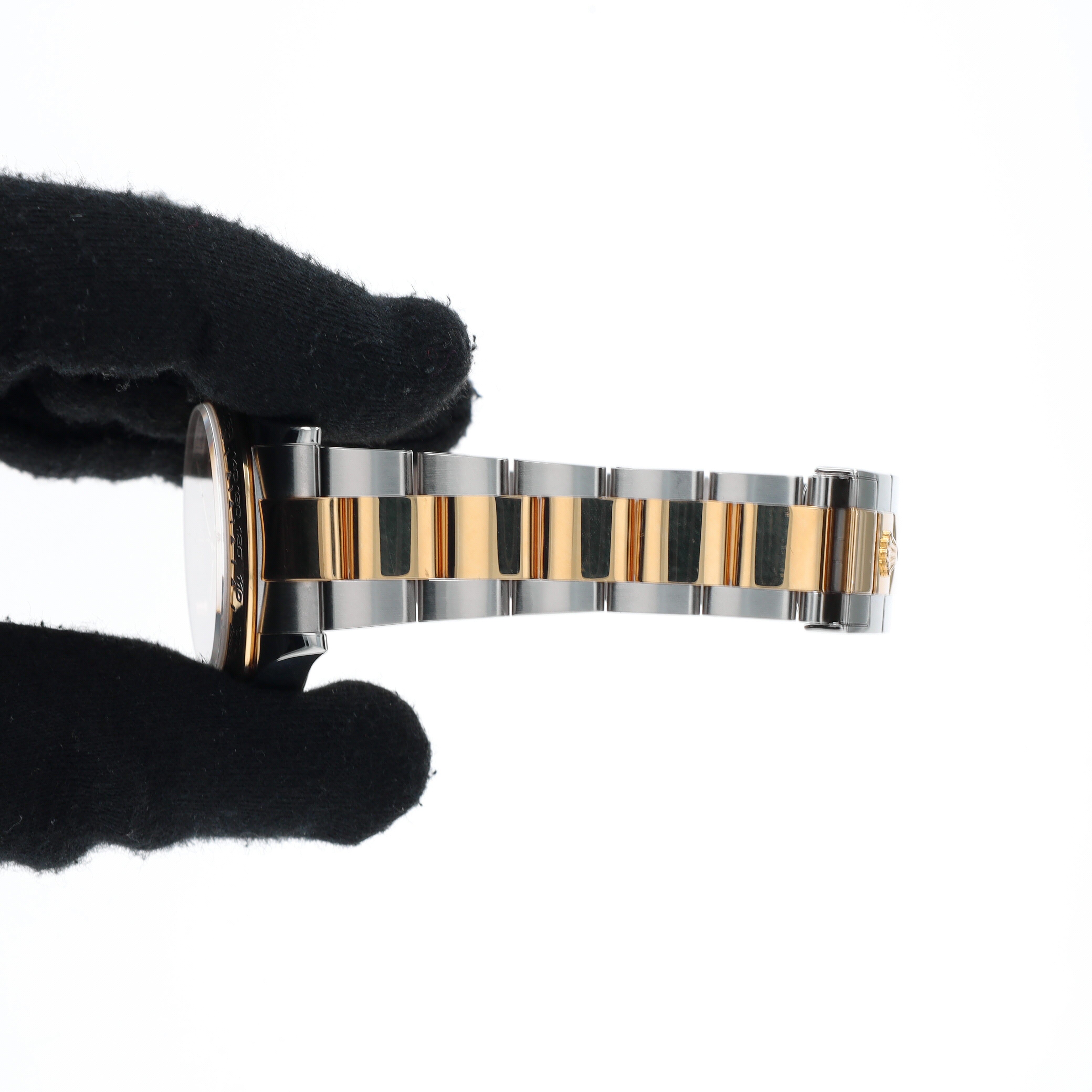 B&P Rolex Daytona 116503 40mm Champagne Luminous Dial Tachymeter Bezel Oyster Band - Luxuriant Concierge