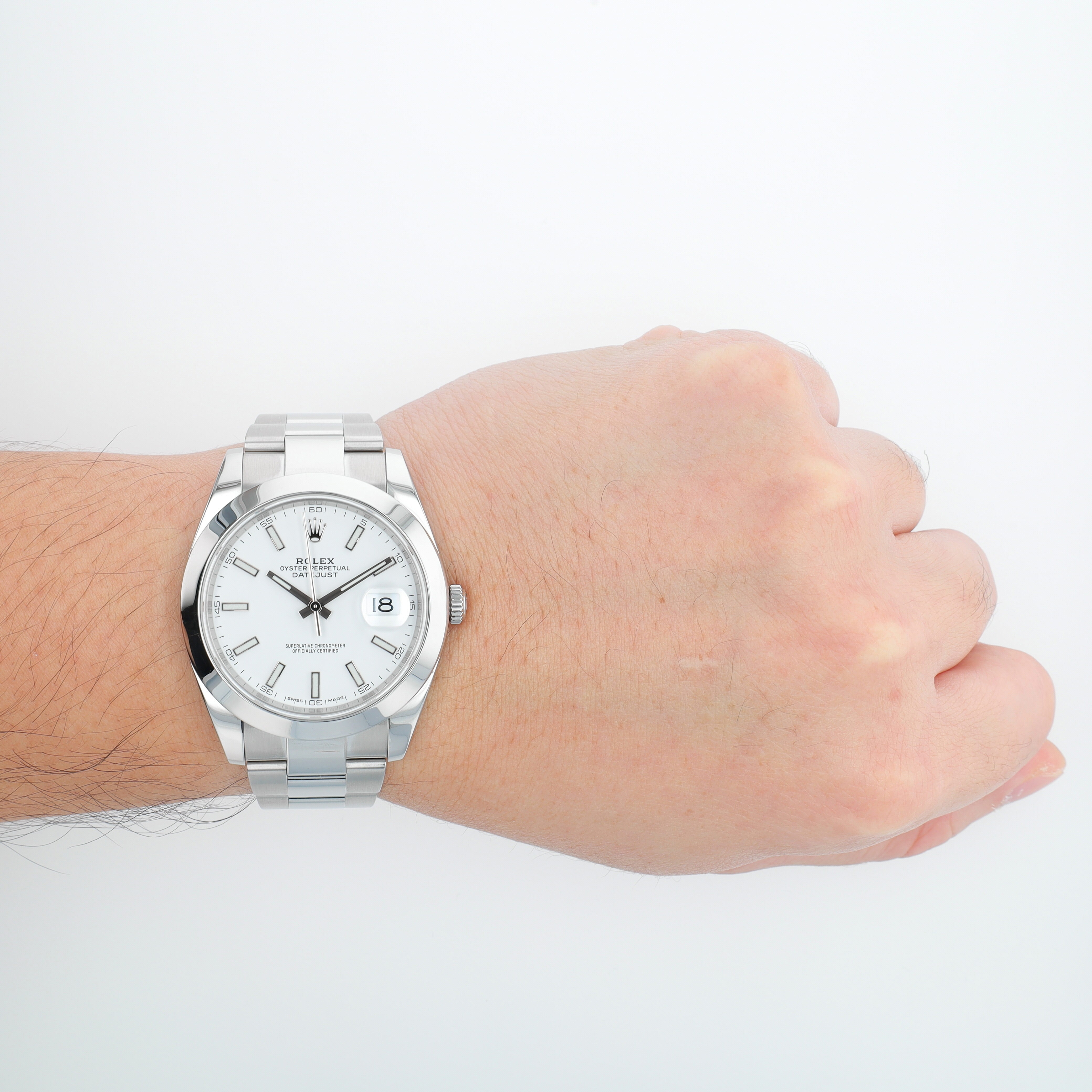 B&P Rolex Datejust 126300 41mm White Luminous Index Dial Smooth Bezel Oyster Band - Luxuriant Concierge