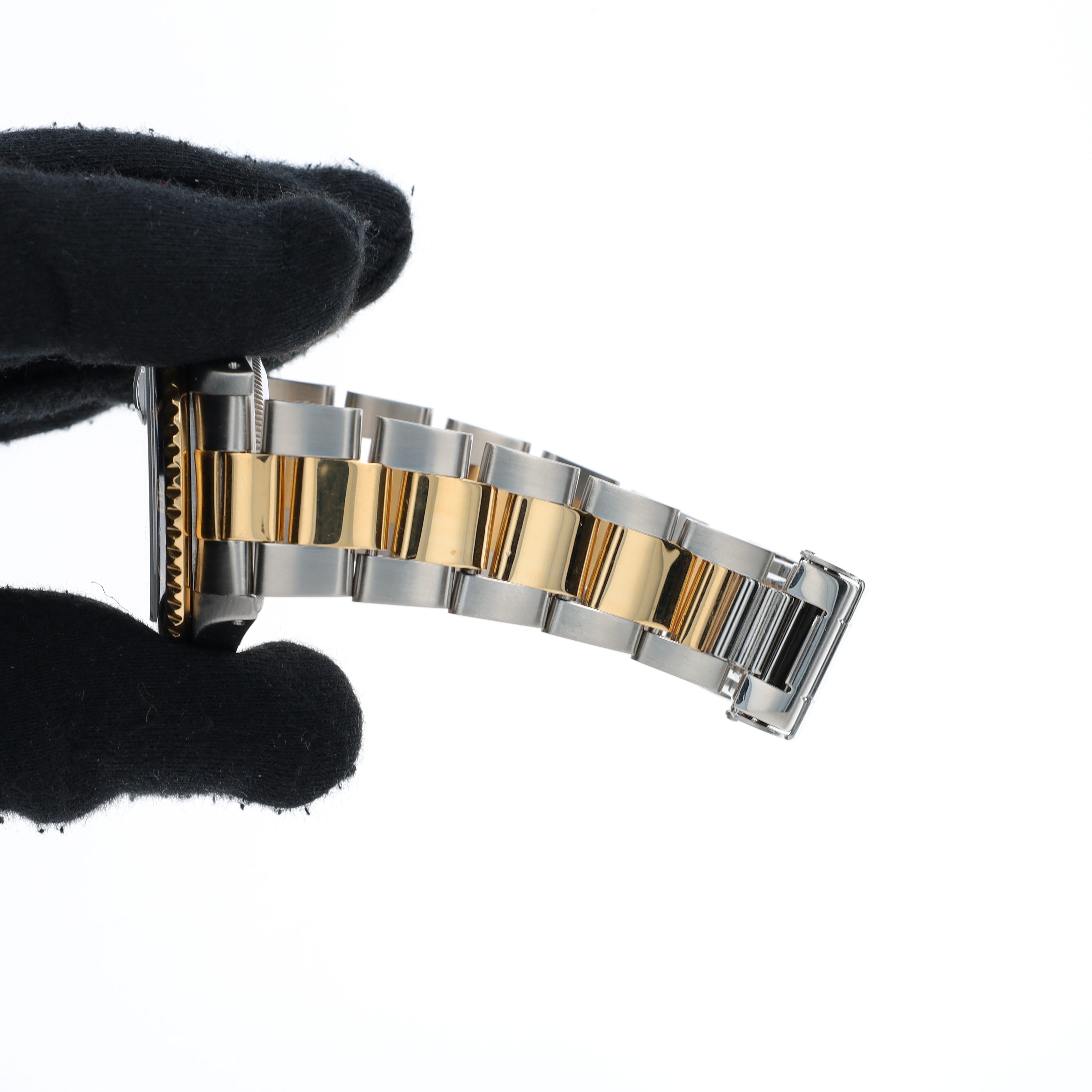 Rolex Submariner 16613 40mm Black Luminous Dial Rotating Bezel with Black Insert Bezel Oyster Band - Luxuriant Concierge