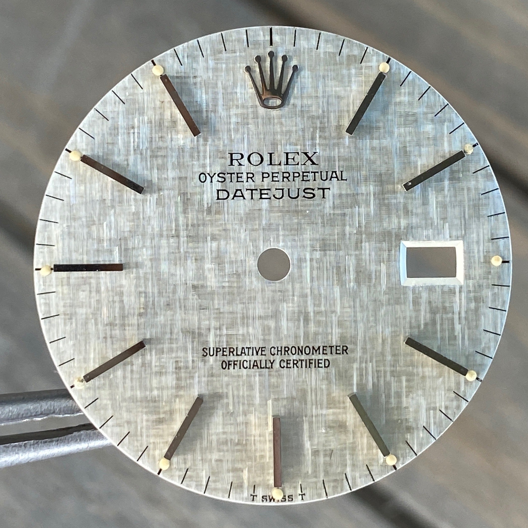 Rolex Datejust Silver Linen Index Dial - luxuriantconcierge