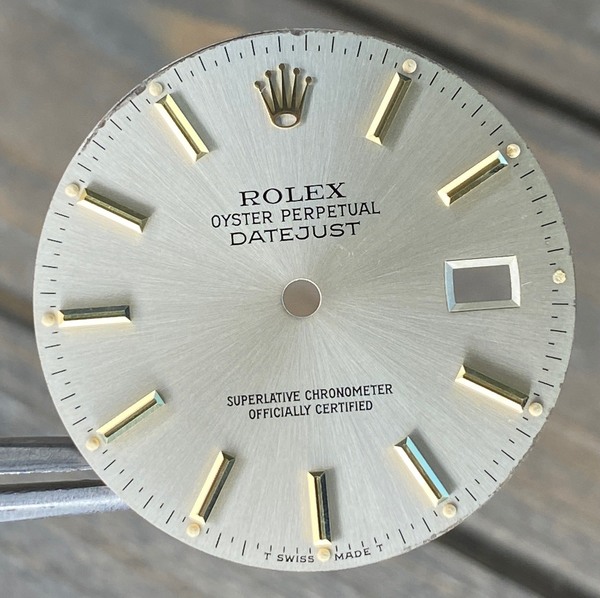 Rolex Datejust Silver Index Dial - luxuriantconcierge