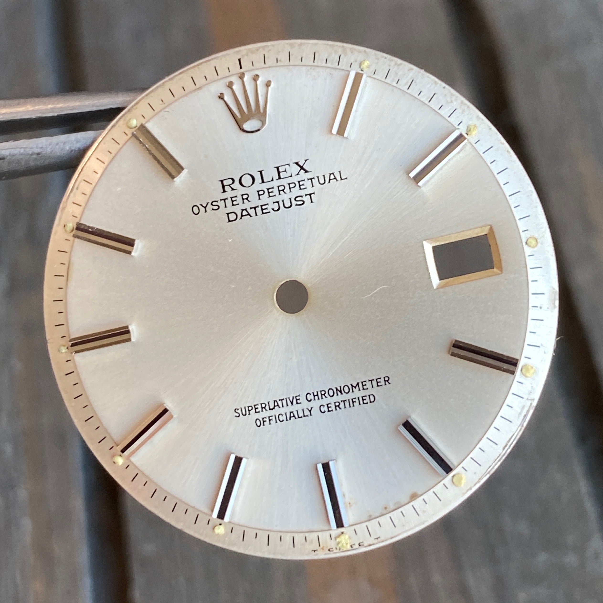 Original Rolex Datejust Silver Index Pie-Pan Dial - luxuriantconcierge