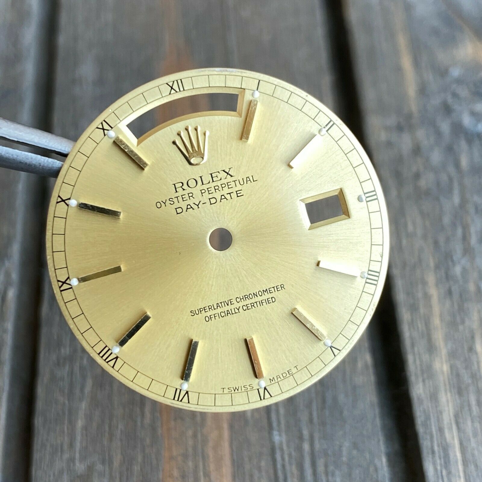 Rolex Day-Date 18K Yellow Gold Champagne Index w/ Roman Track Dial 36mm - luxuriantconcierge