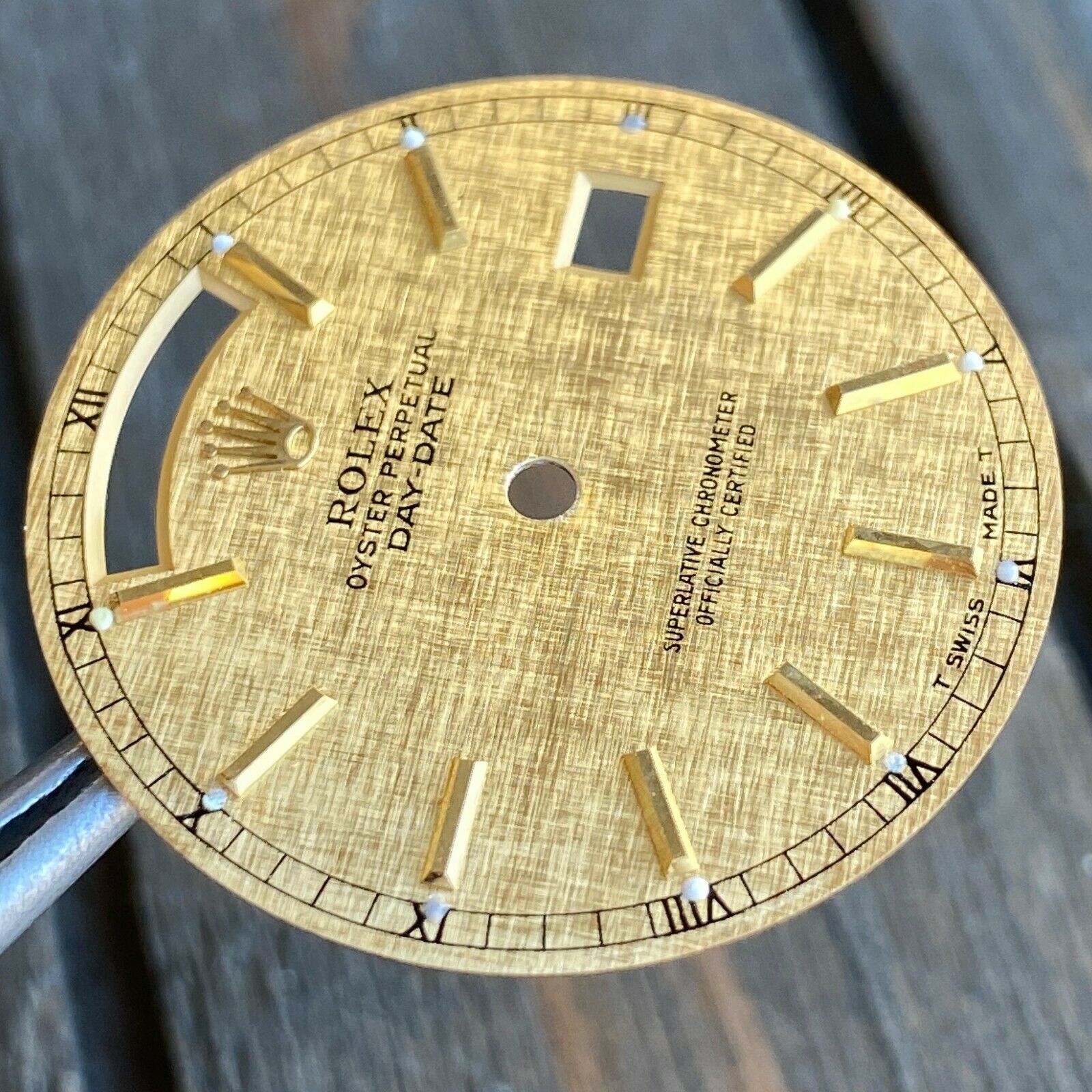 Original Rolex RARE Day-Date 18K Yellow Champagne Linen Index Dial - luxuriantconcierge