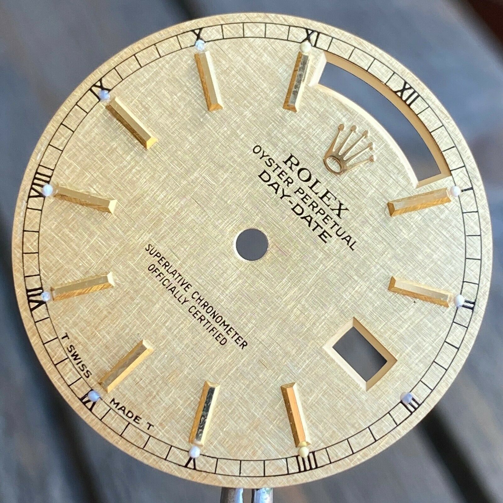 Original Rolex RARE Day-Date 18K Yellow Champagne Linen Index Dial - luxuriantconcierge