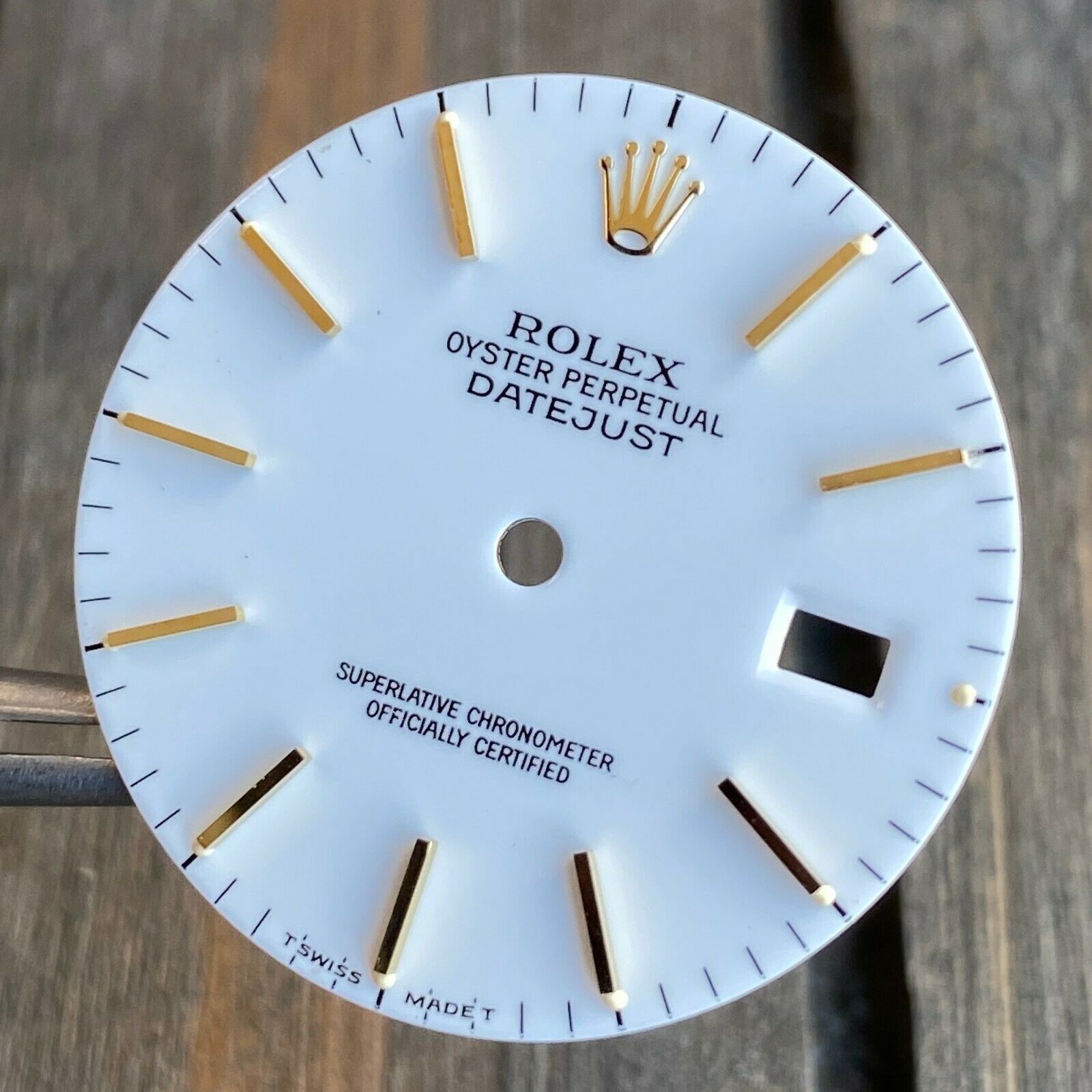 Original Rolex RARE White Ceramic Index Marker Dial Two-Tone 36mm - luxuriantconcierge