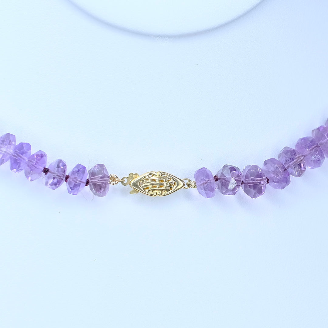 AMETHYST NECKLACE W/ 14K YELLOW GOLD VINTAGE LOCK - Luxuriant Concierge