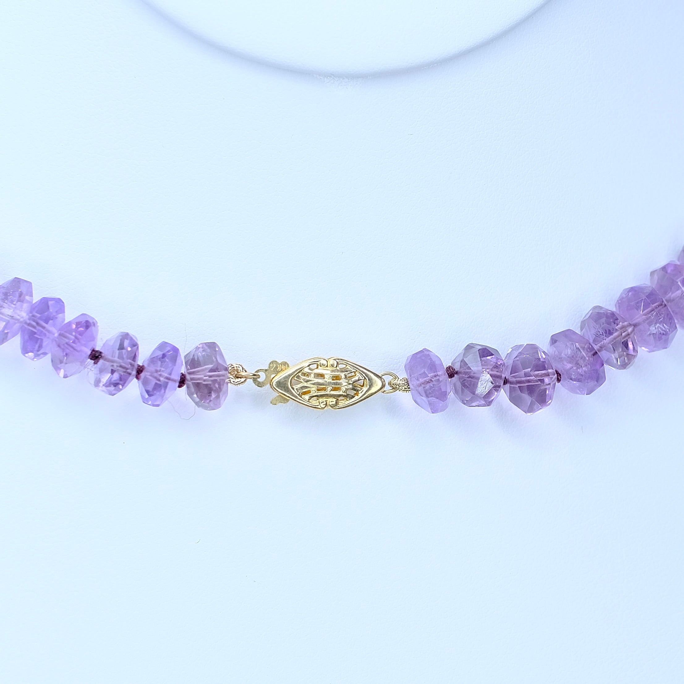 AMETHYST NECKLACE W/ 14K YELLOW GOLD VINTAGE LOCK - Luxuriant Concierge