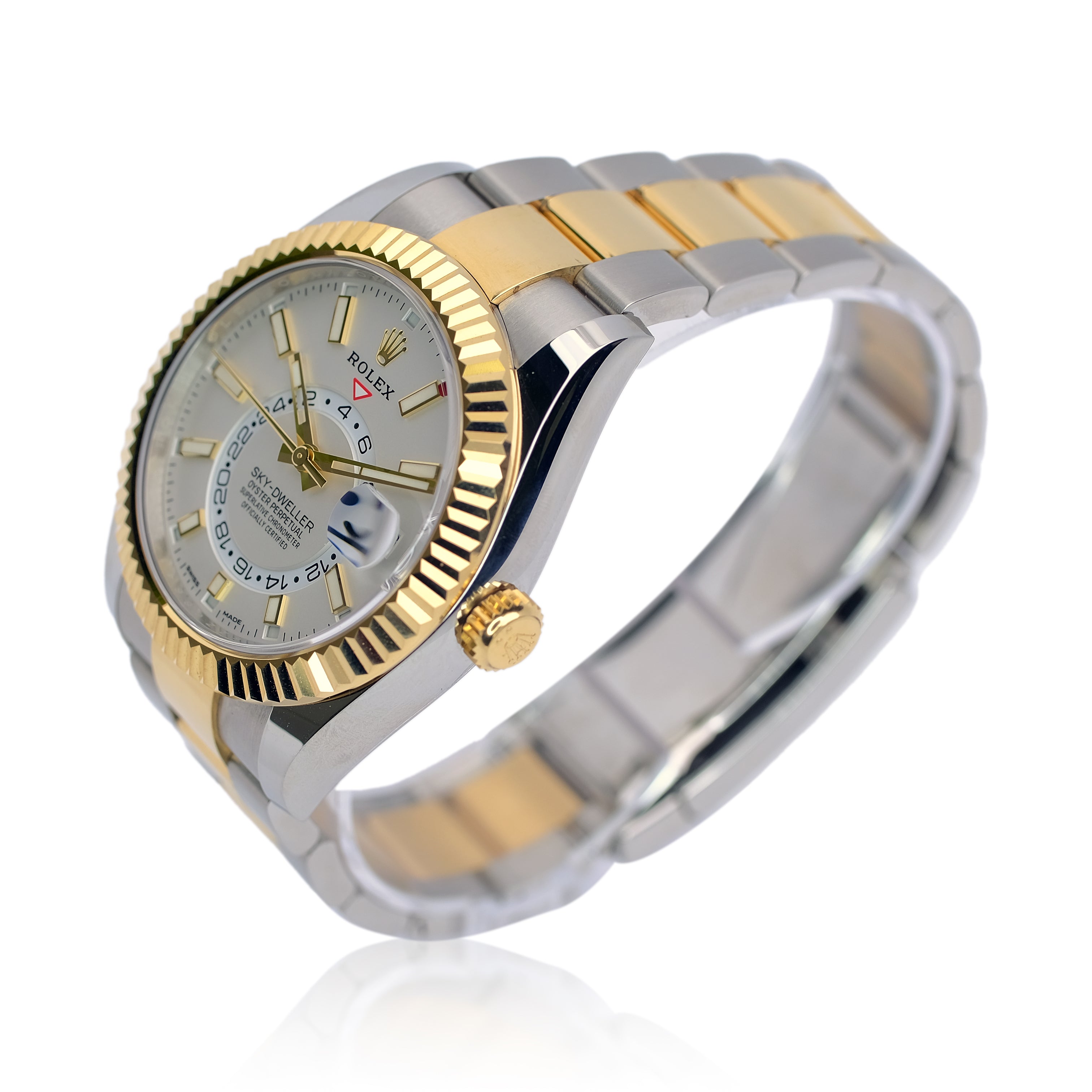 Rolex Sky-Dweller White Dial Oyster Band YR-2022 326933 Box&Cert - Luxuriant Concierge