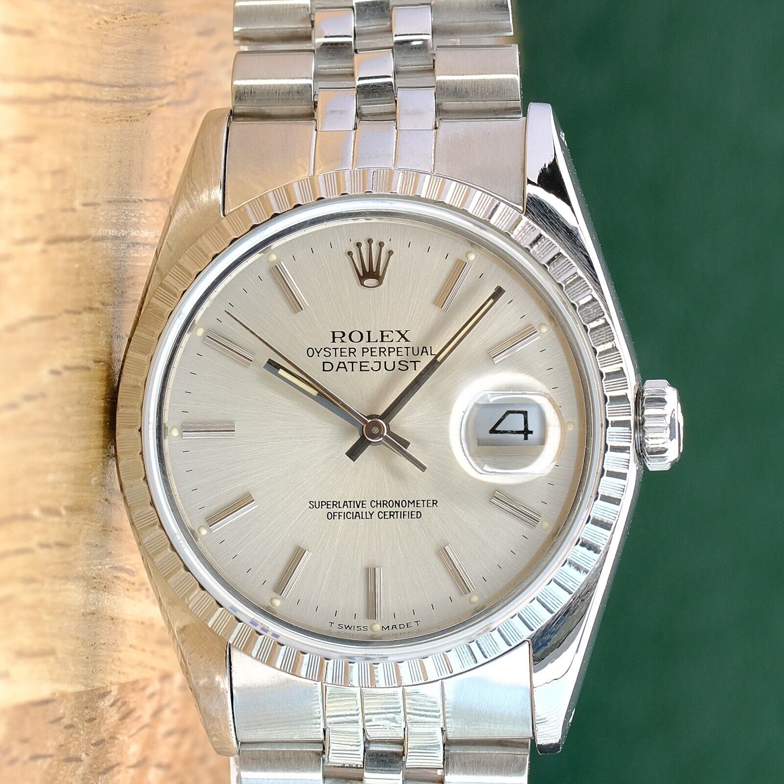 ROLEX DATEJUST SILVER INDEX DIAL STEEL JUBILEE WATCH 16220 - Luxuriant Concierge