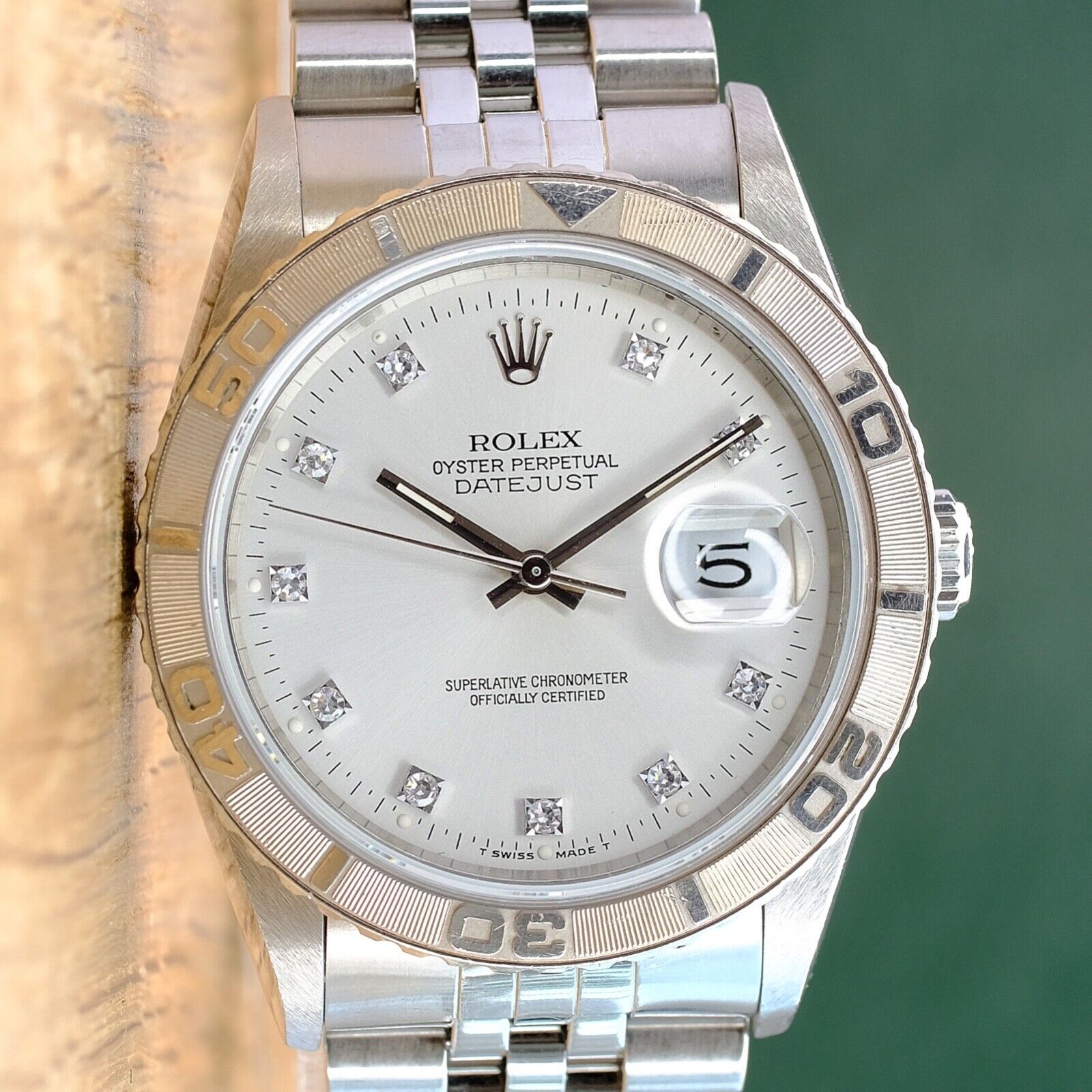 ROLEX DATEJUST SILVER DIAMOND DIAL STEEL JUBILEE WATCH 16264 - Luxuriant Concierge