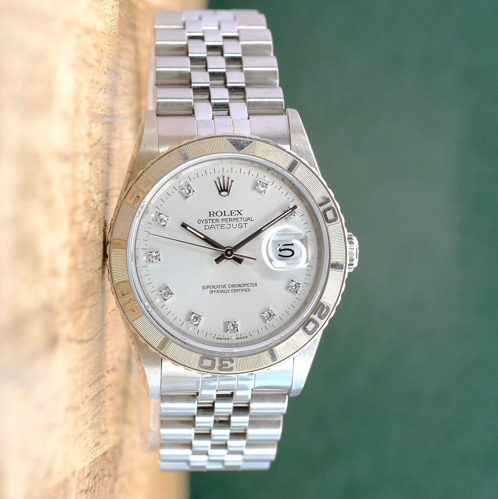 ROLEX DATEJUST SILVER DIAMOND DIAL STEEL JUBILEE WATCH 16264 - Luxuriant Concierge