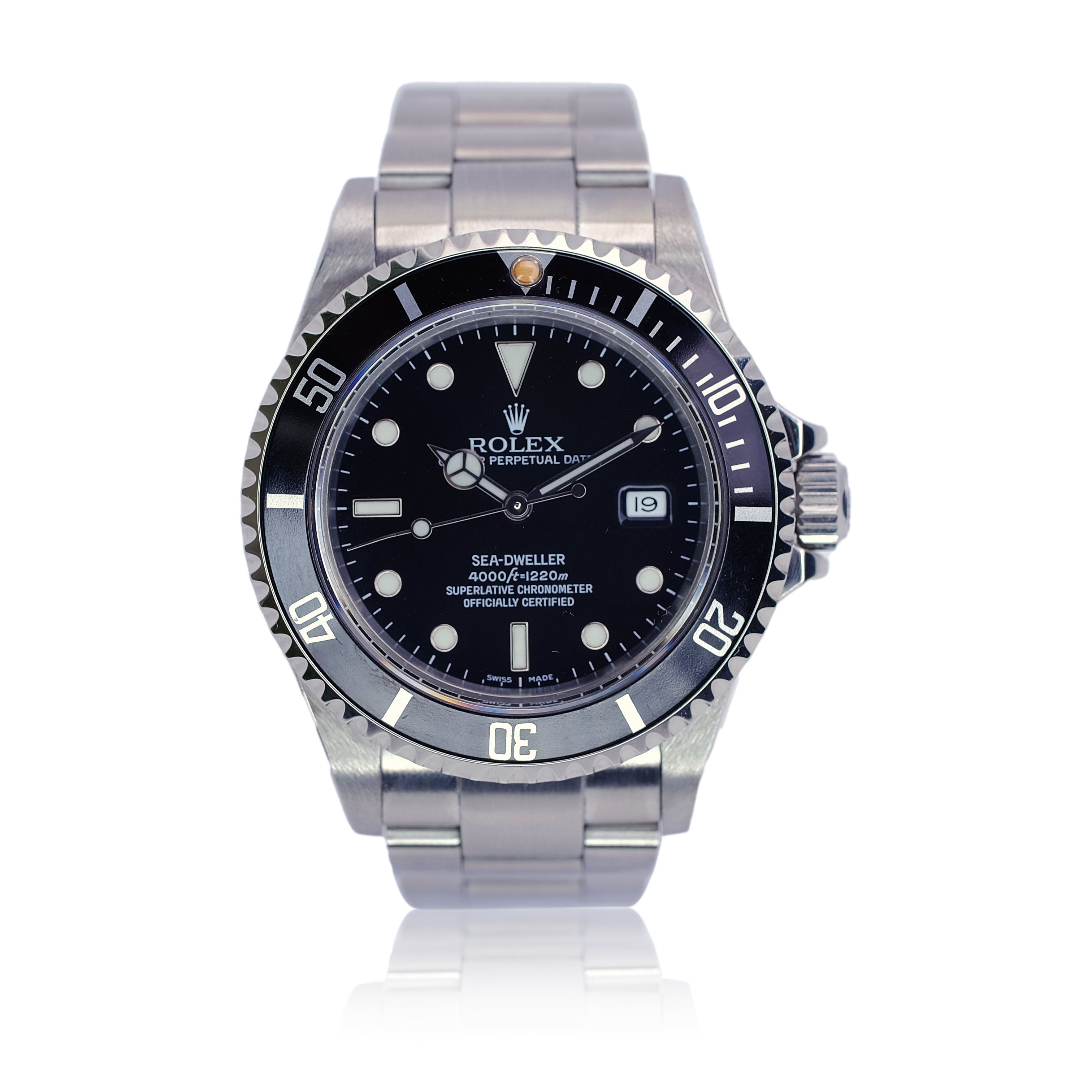 Rolex Sea-Dweller "TRIPLE 6" Black Dial Oyster Band SEL YR-1986 16660 - Luxuriant Concierge