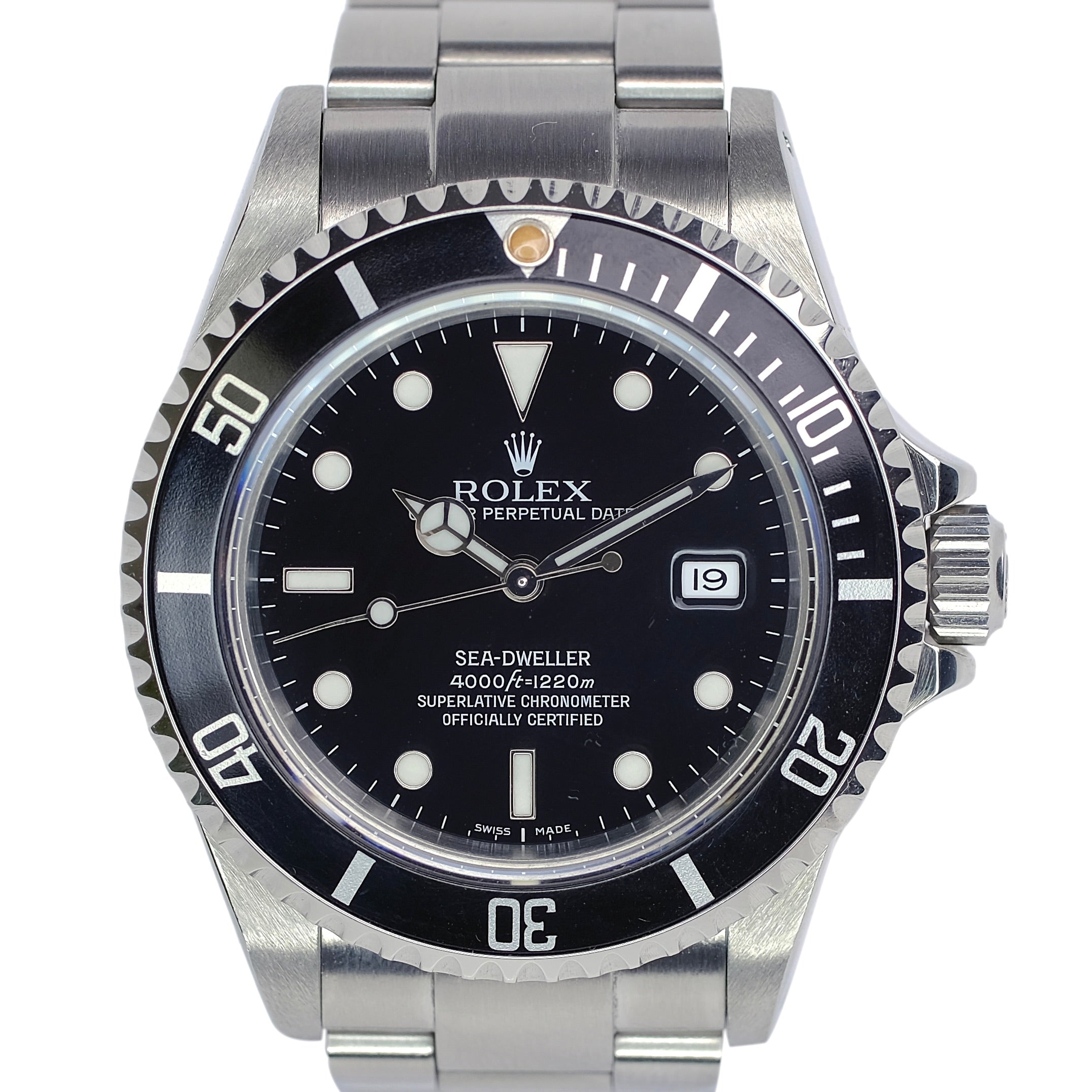 Rolex Sea-Dweller "TRIPLE 6" Black Dial Oyster Band SEL YR-1986 16660 - Luxuriant Concierge