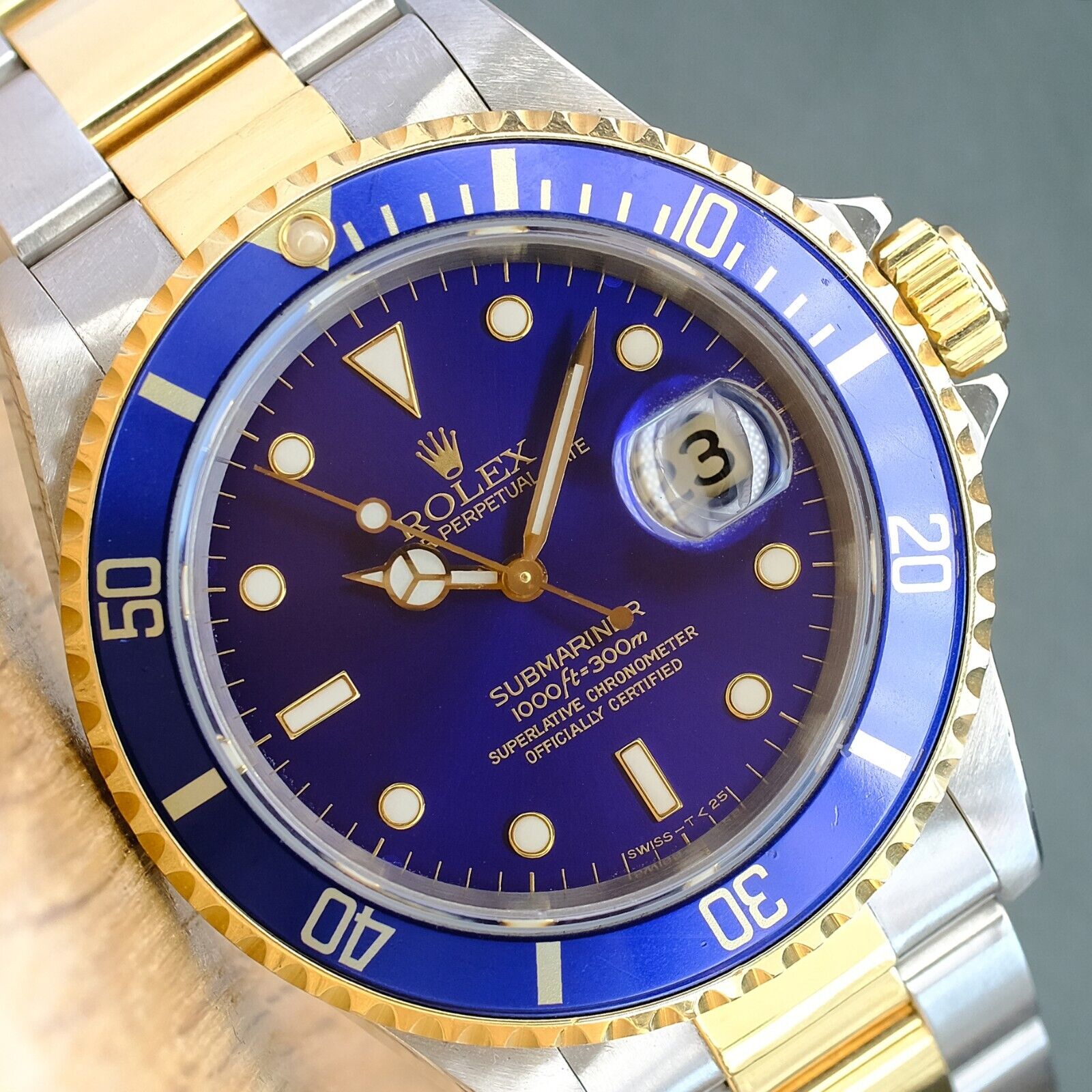 Rolex Submariner Blue Dial Oyster Band 16613 - UNPOLISHED - Luxuriant Concierge