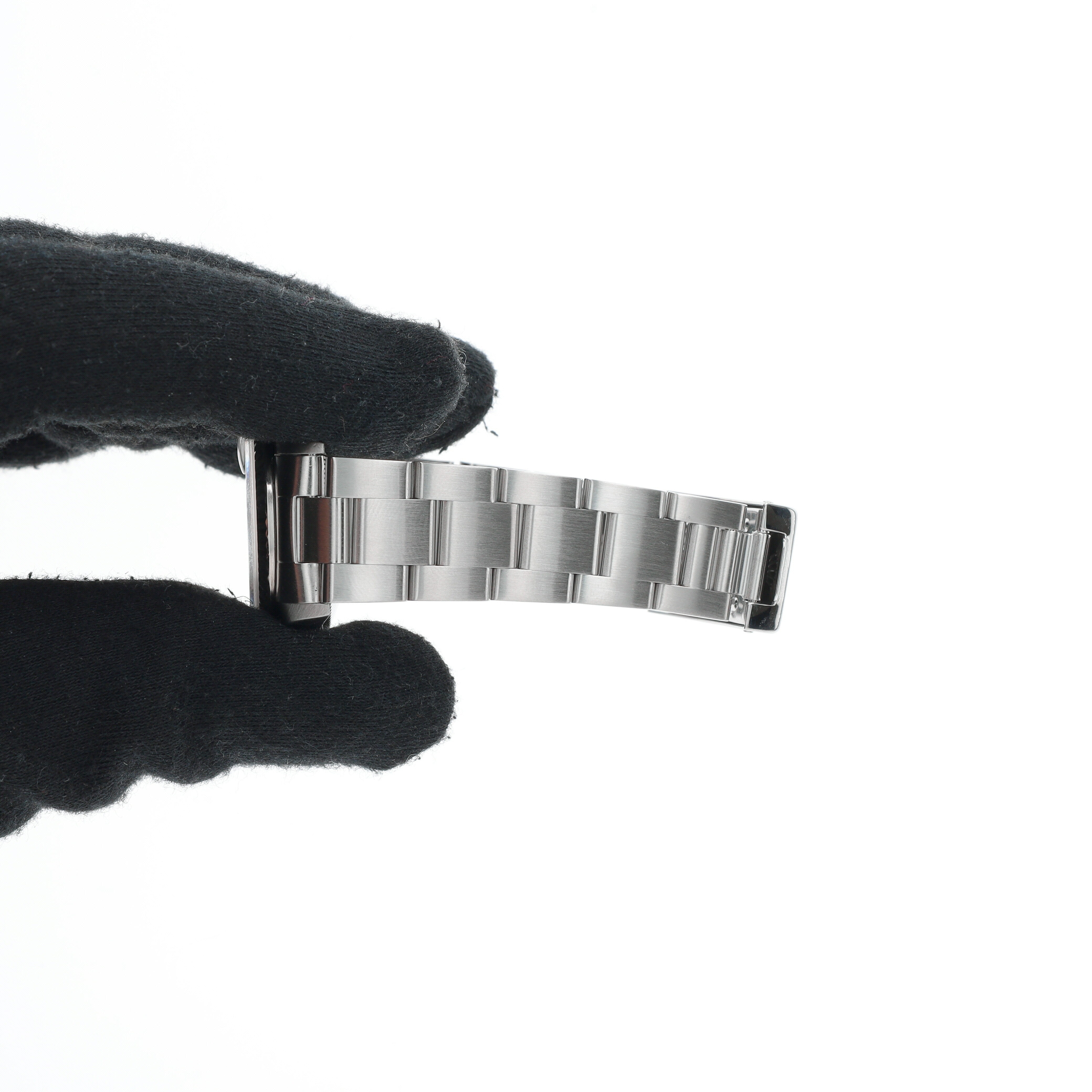 B&P Rolex Datejust 78240 31mm Silver Index Dial Smooth Bezel Oyster Band - Luxuriant Concierge