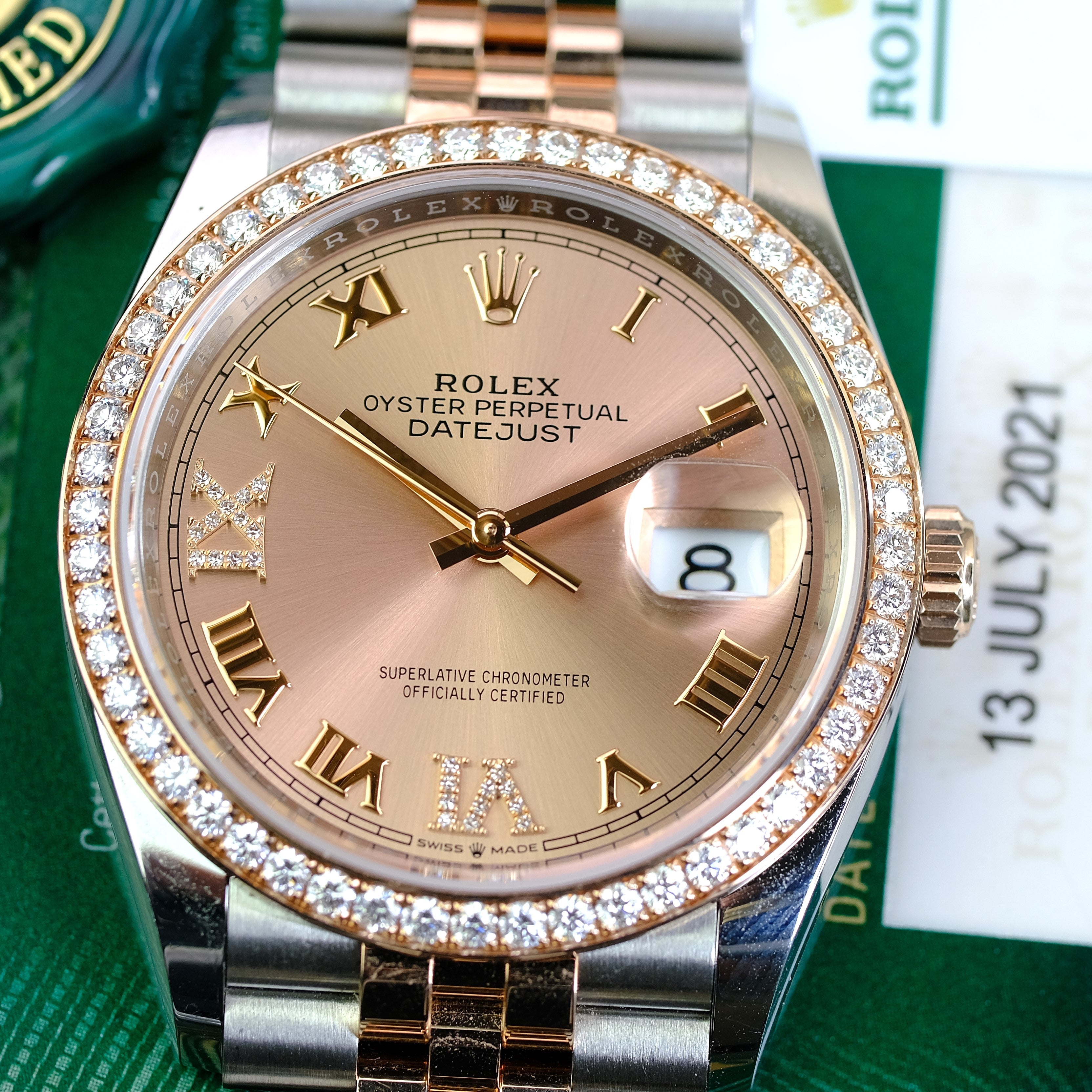 Box & Paper Rolex Datejust 126281 Salmon Diamond Roman Dial 36mm Factory Diamond Bezel Bezel Jubilee Band