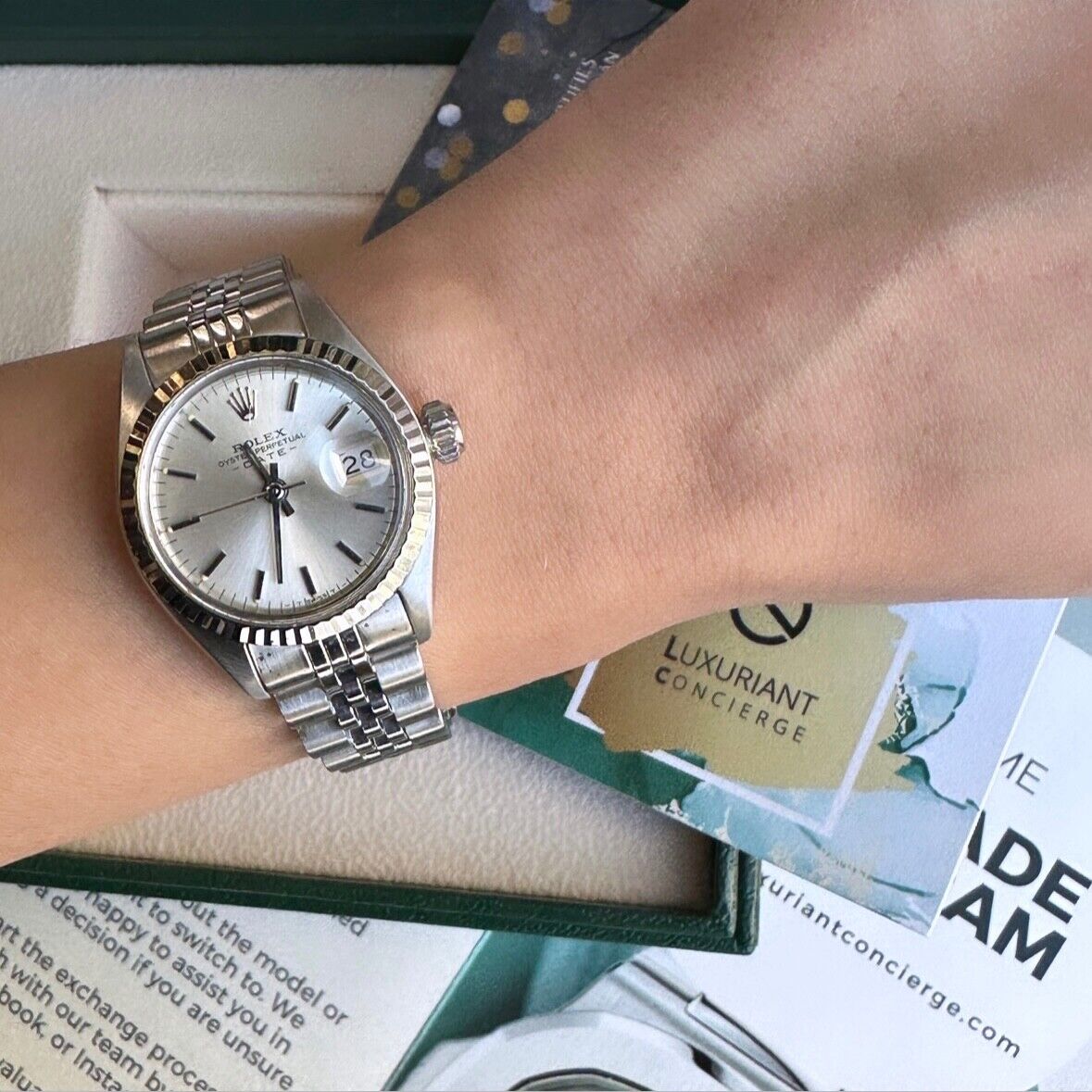 ROLEX DATEJUST SILVER INDEX DIAL STEEL JUBILEE WATCH 6917 BOX&PAPER - Luxuriant Concierge