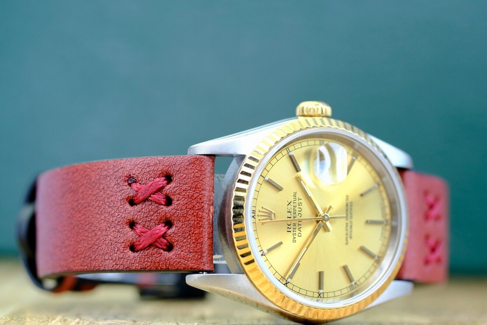 ROLEX DATEJUST CHAMPAGNE INDEX DIAL RED LEATHER 16233 BOX&PAPER - Luxuriant Concierge