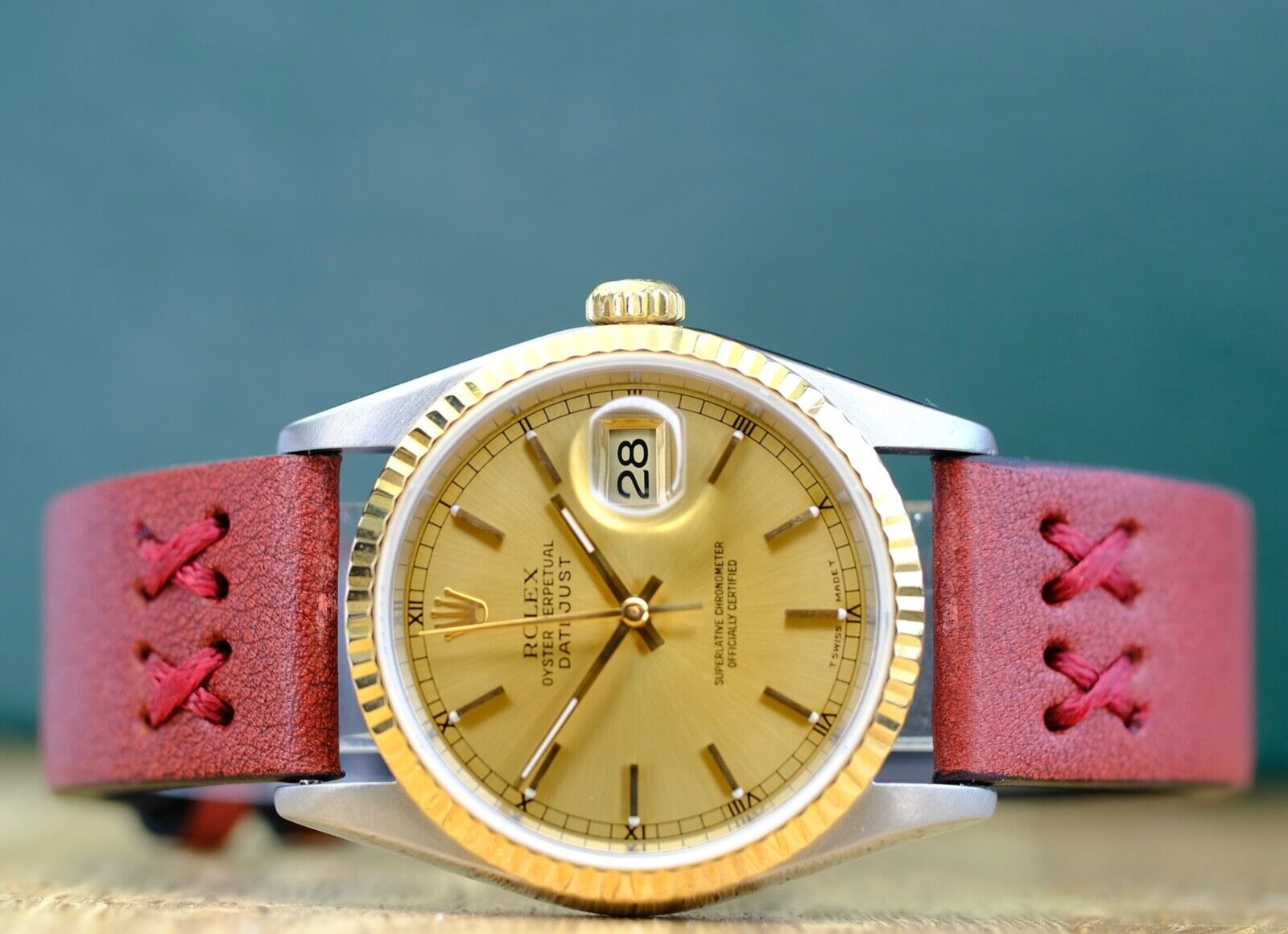 ROLEX DATEJUST CHAMPAGNE INDEX DIAL RED LEATHER 16233 - Luxuriant Concierge