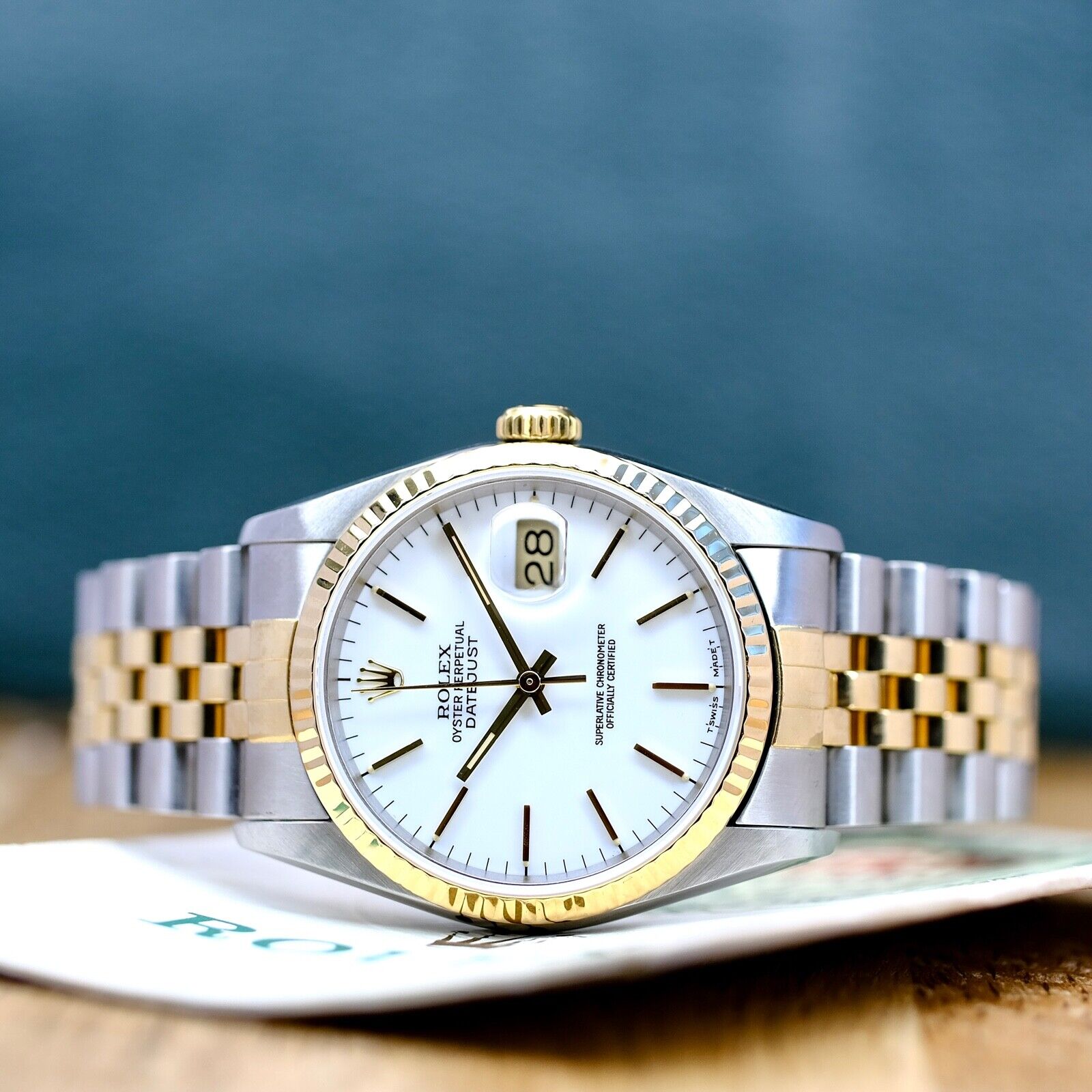 ROLEX DATEJUST WHITE INDEX DIAL 18K GOLD & STEEL JUBILEE 16233 - Luxuriant Concierge