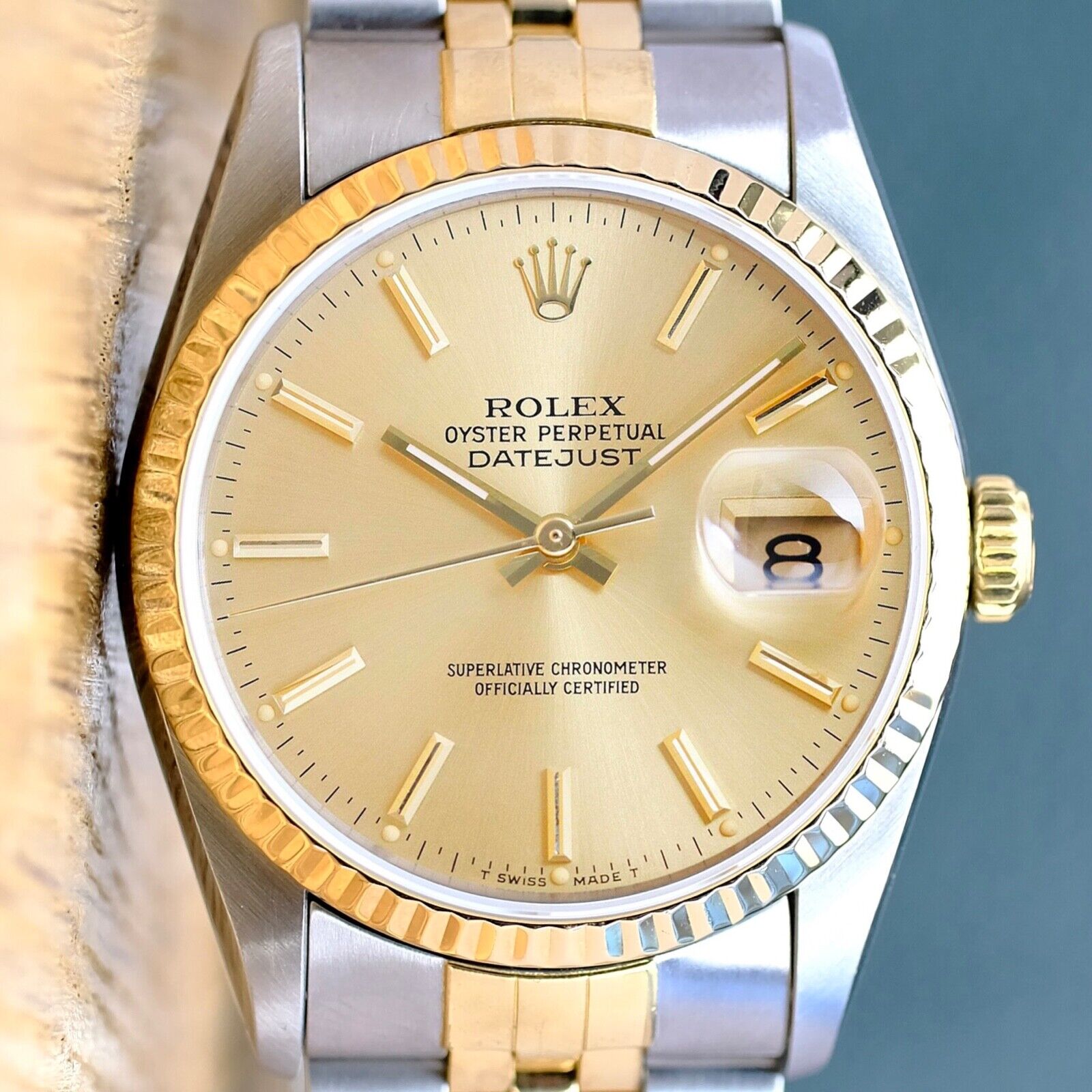 ROLEX DATEJUST CHAMPAGNE DIAL 18K GOLD & STEEL JUBILEE 16233 BOX&PAPER - Luxuriant Concierge