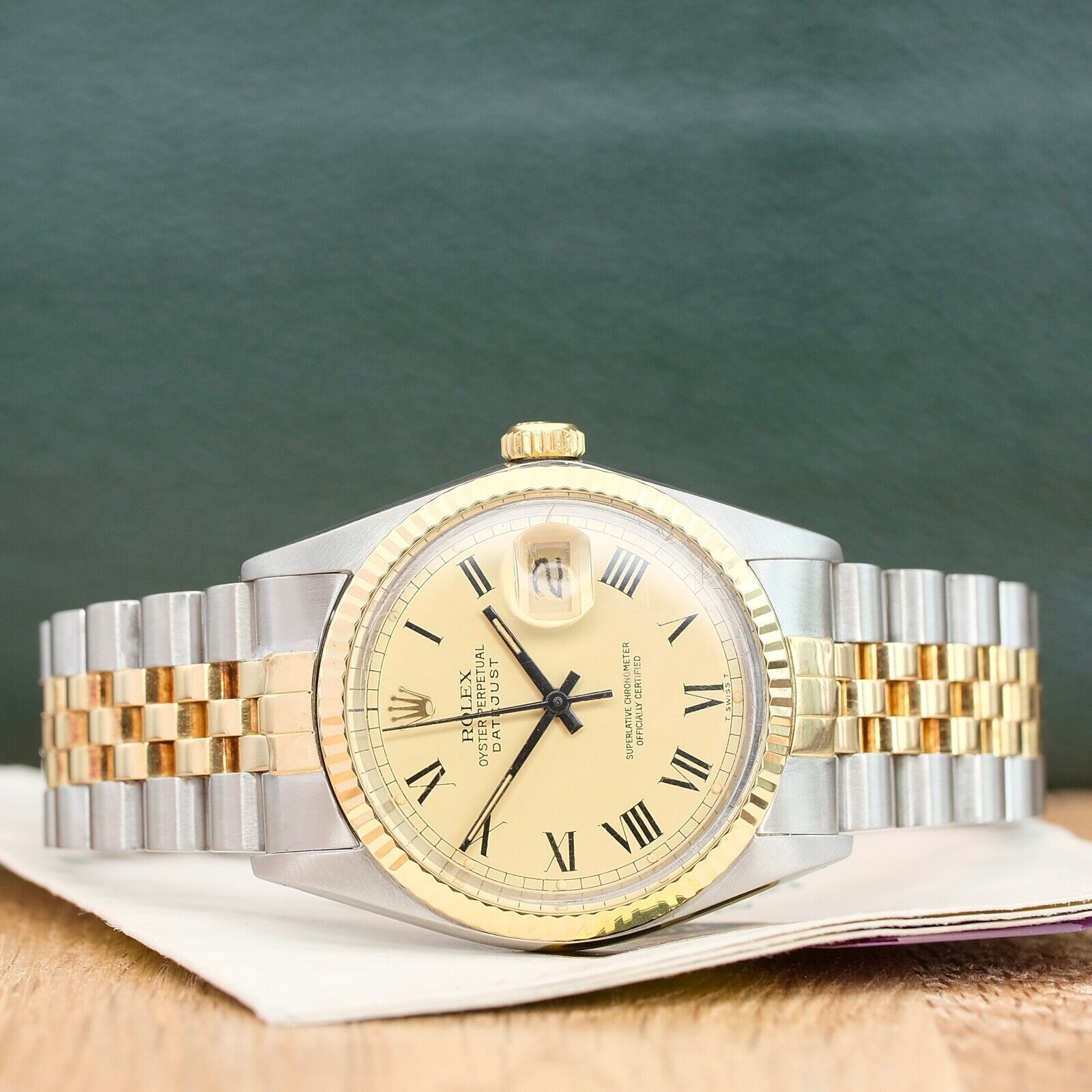 ROLEX DATEJUST CHAMPAGNE BUCKLEY DIAL 18KY-STEEL JUBILEE 16233 BOX&PAPER - Luxuriant Concierge