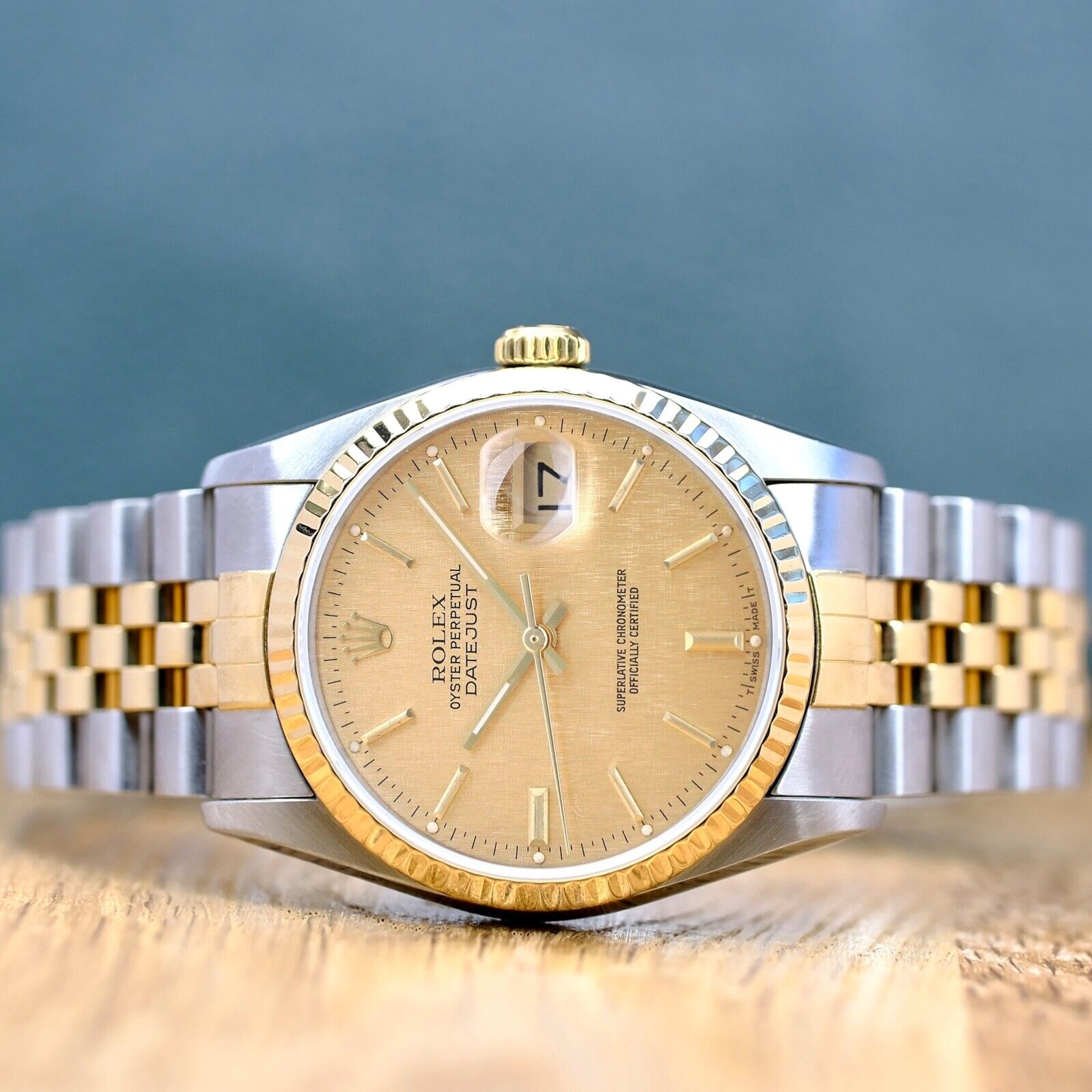 ROLEX DATEJUST CHAMPAGNE DIAL 18K GOLD & STEEL JUBILEE 16233 BOX&PAPER - Luxuriant Concierge