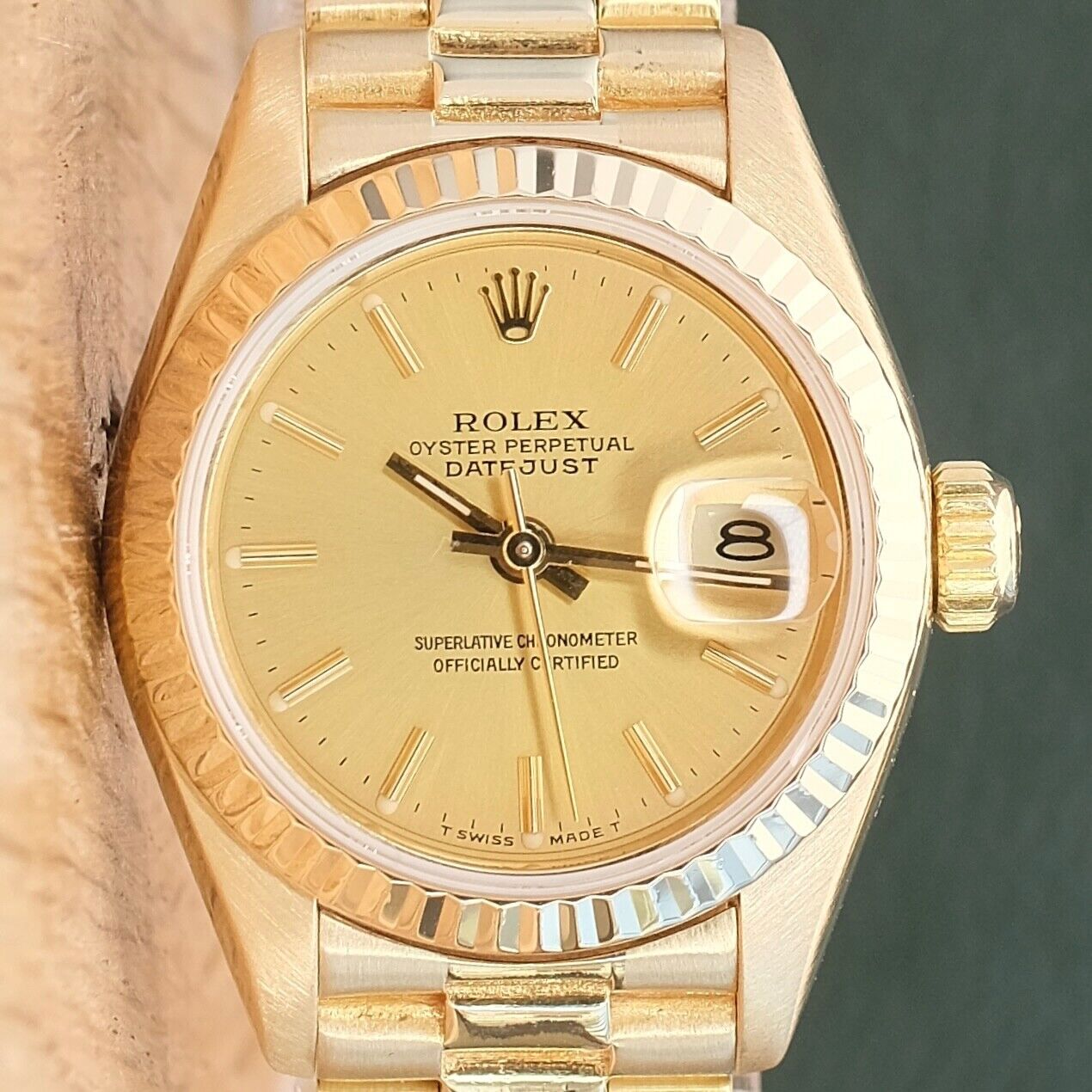 ROLEX DATEJUST CHAMPAGNE INDEX DIAL 18K YELLOW GOLD PRESIDENT 69178 - Luxuriant Concierge