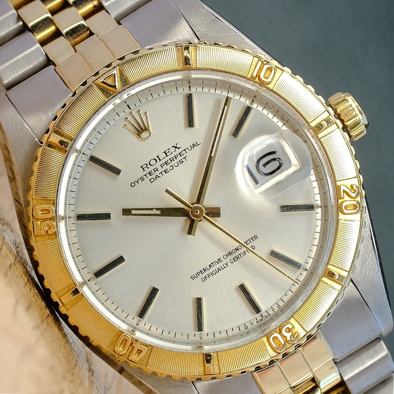 ROLEX DATEJUST SILVER INDEX DIAL 18K GOLD & STEEL JUBILEE 16253 - Luxuriant Concierge