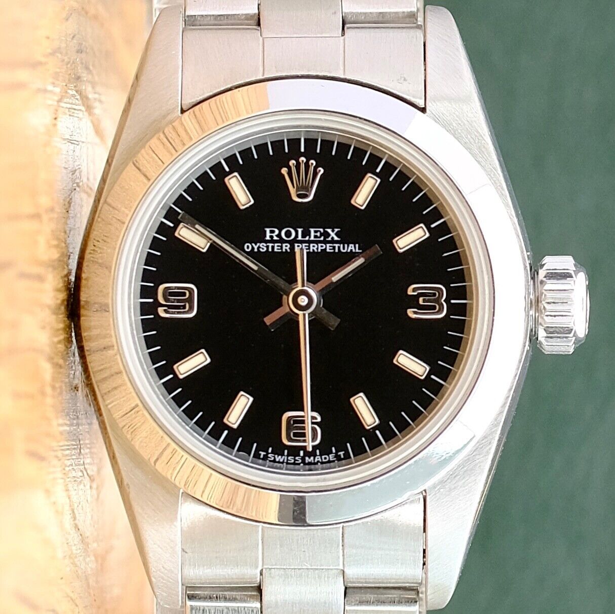 ROLEX OYSTER PERPETUAL BLACK INDEX-ARABIC DIAL STEEL OYSTER WATCH 76080 - Luxuriant Concierge