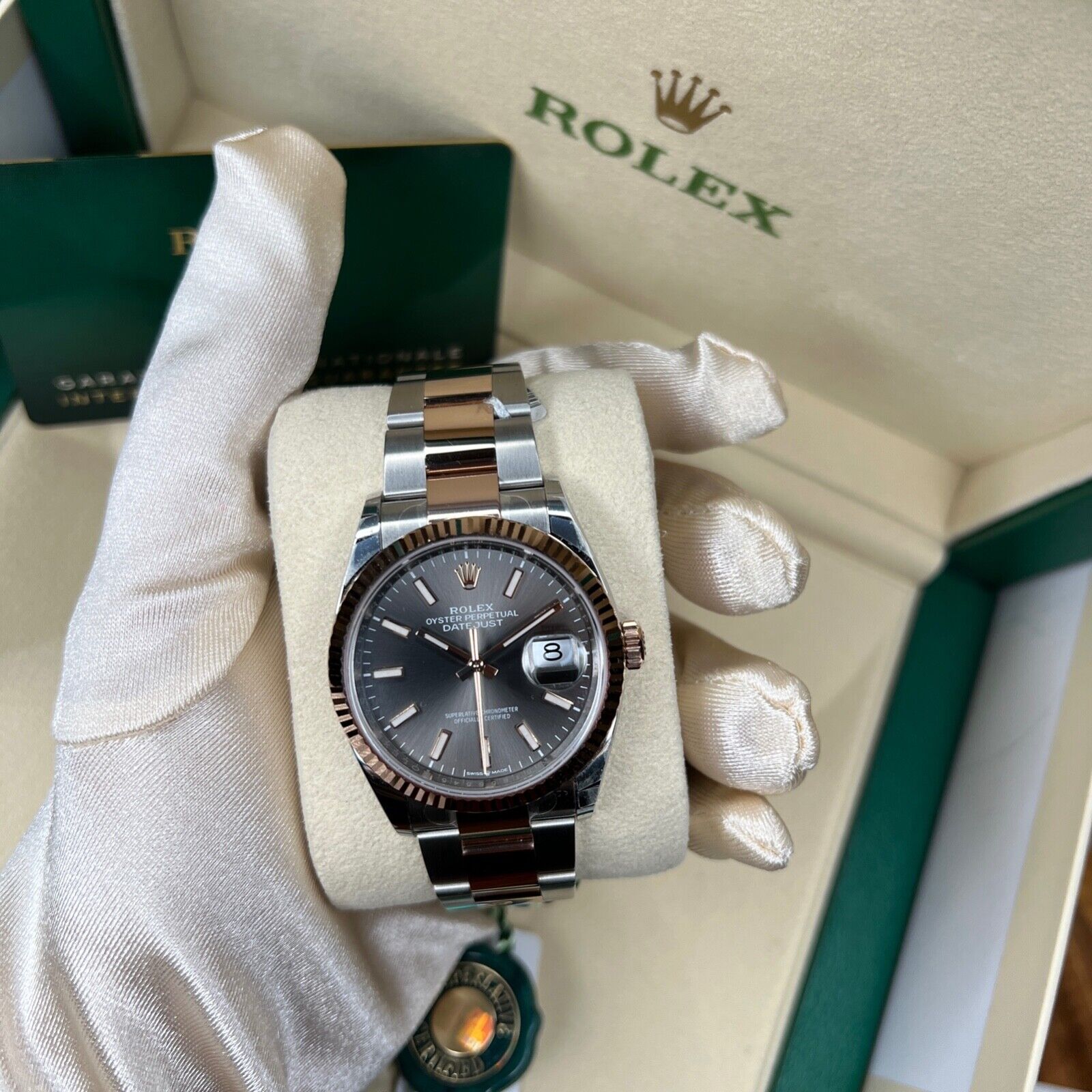 ROLEX DATEJUST GREY INDEX DIAL 18K GOLD & STEEL JUBILEE 126231 - Luxuriant Concierge