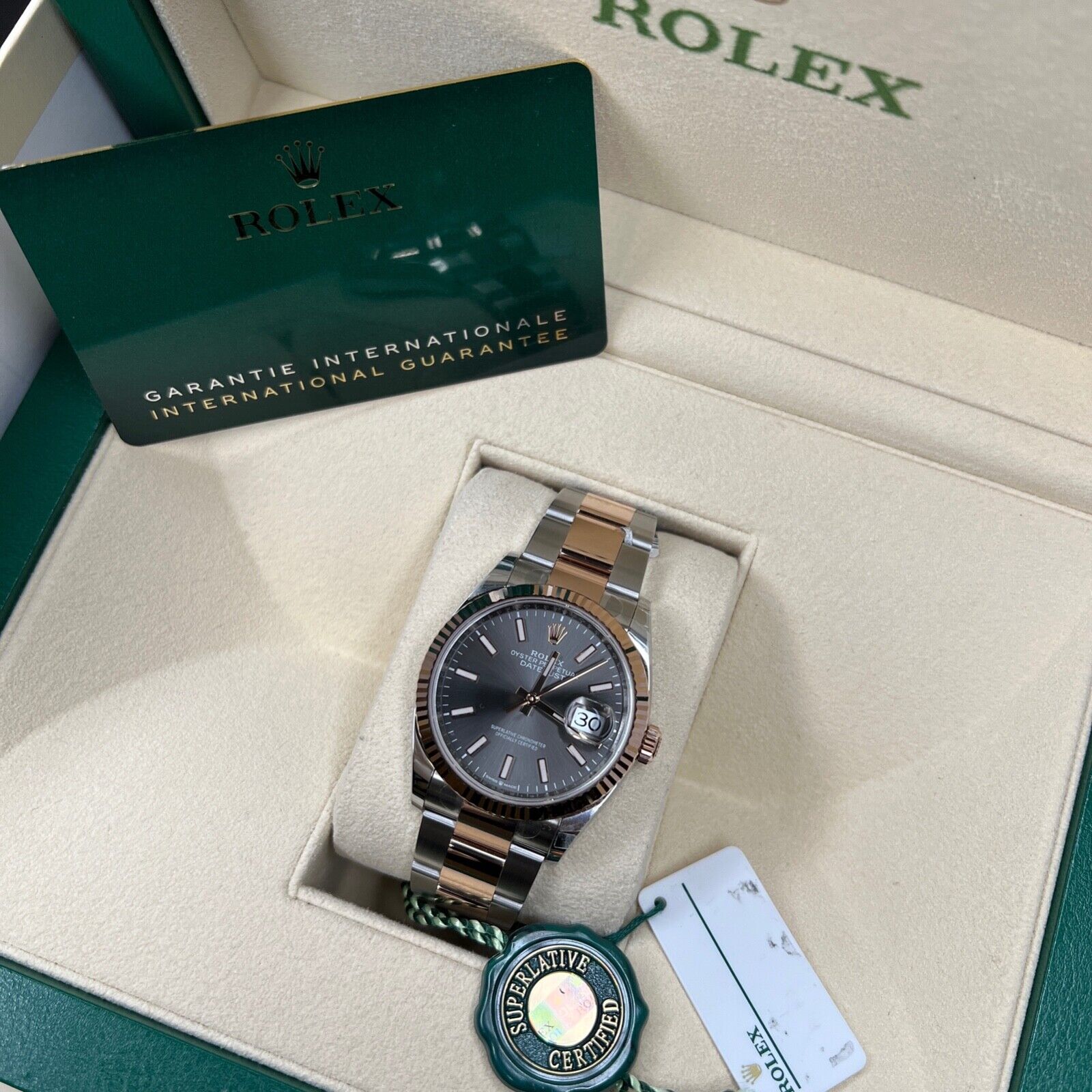 ROLEX DATEJUST GREY INDEX DIAL 18K GOLD & STEEL JUBILEE 126231 - Luxuriant Concierge