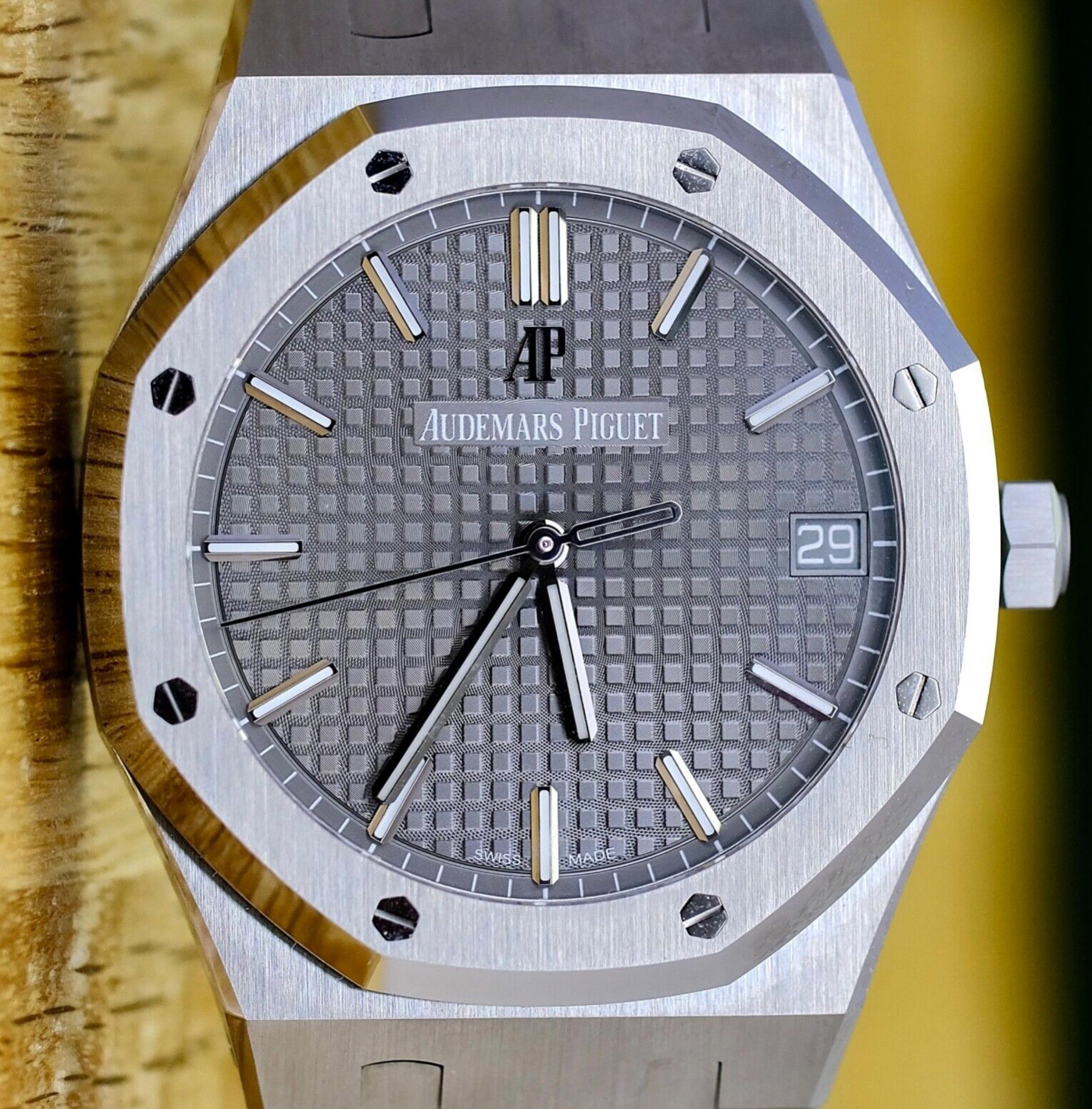 Audemars Piguet Royal Oak Stainless Steel Gray 15500 - luxuriantconcierge