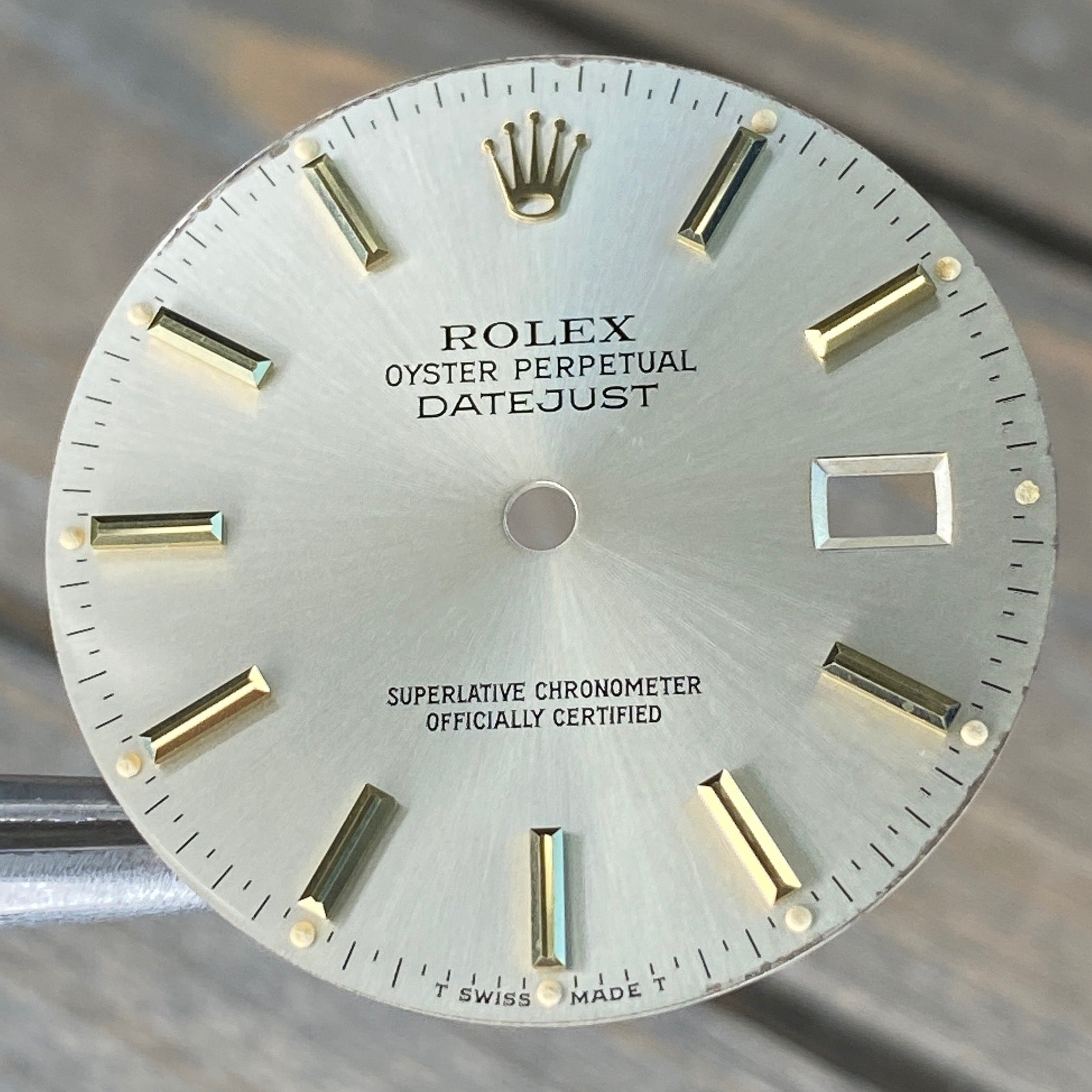 Rolex Datejust Silver Index Dial - luxuriantconcierge