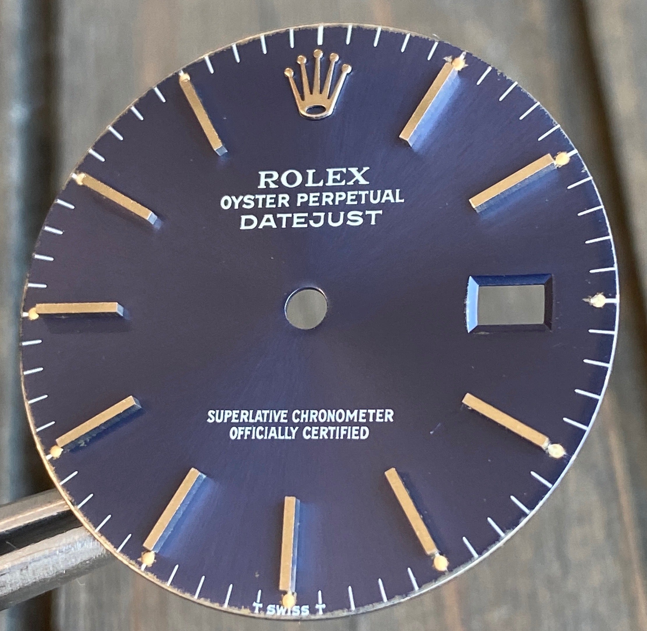 Original Rolex Datejust RARE Bluish-Purple Index Dial 36mm Two-Tone - Quickset Movement - luxuriantconcierge