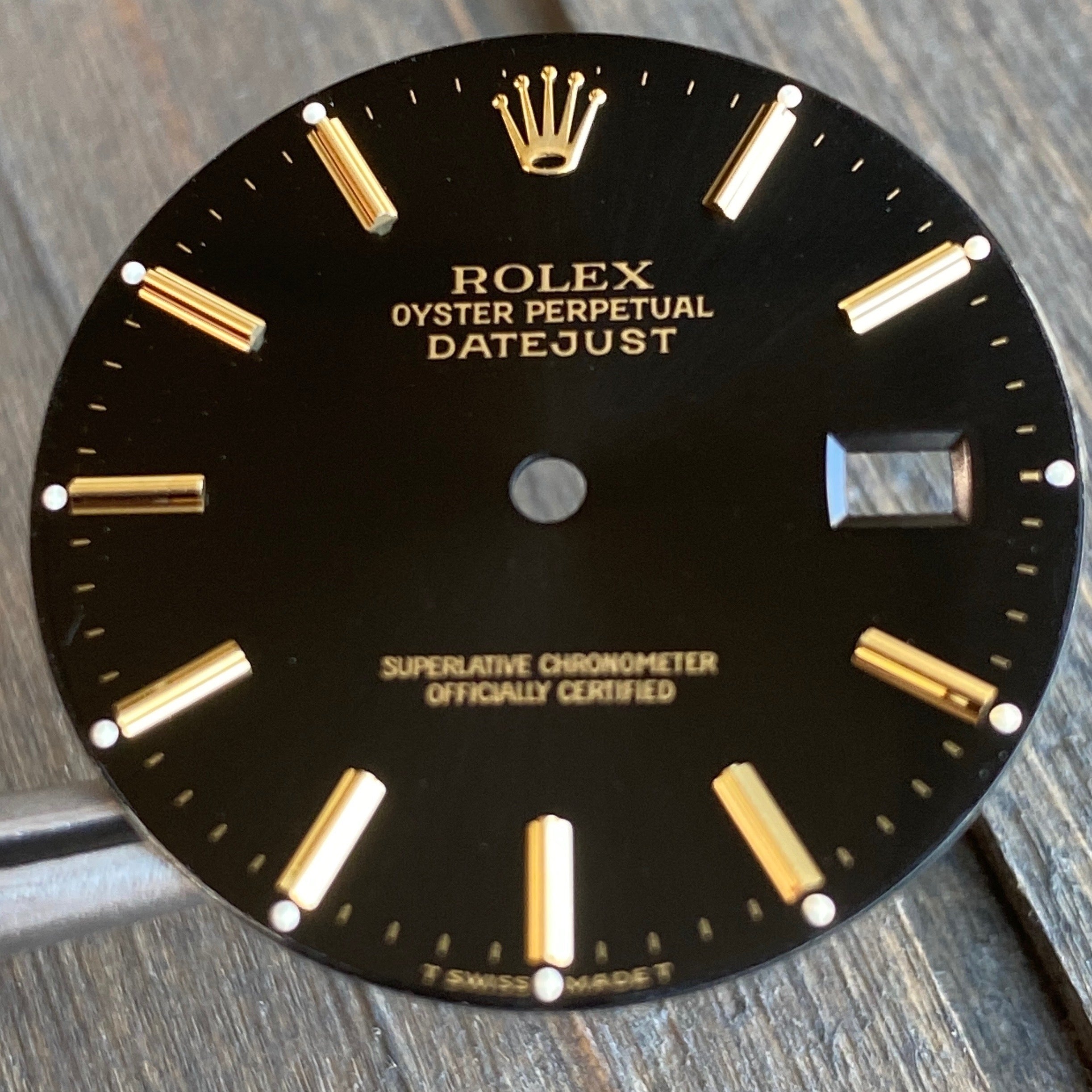 Original Rolex Datejust Black Index Dial 36mm Two-Tone - Quickset Movement - luxuriantconcierge
