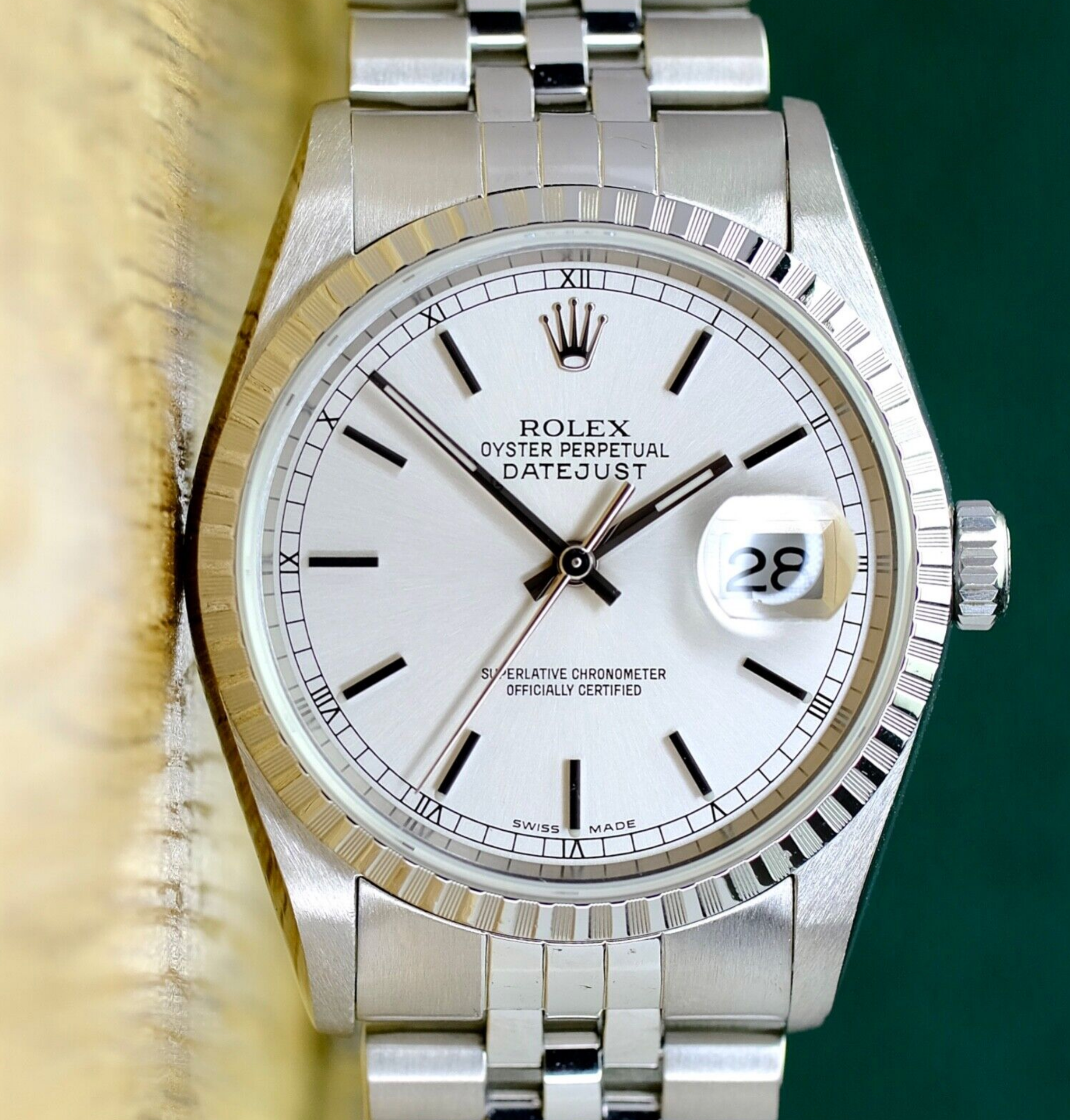 Rolex Mens Datejust SS Silver Index Dial Engine-turned Bezel 16220 Watch - luxuriantconcierge