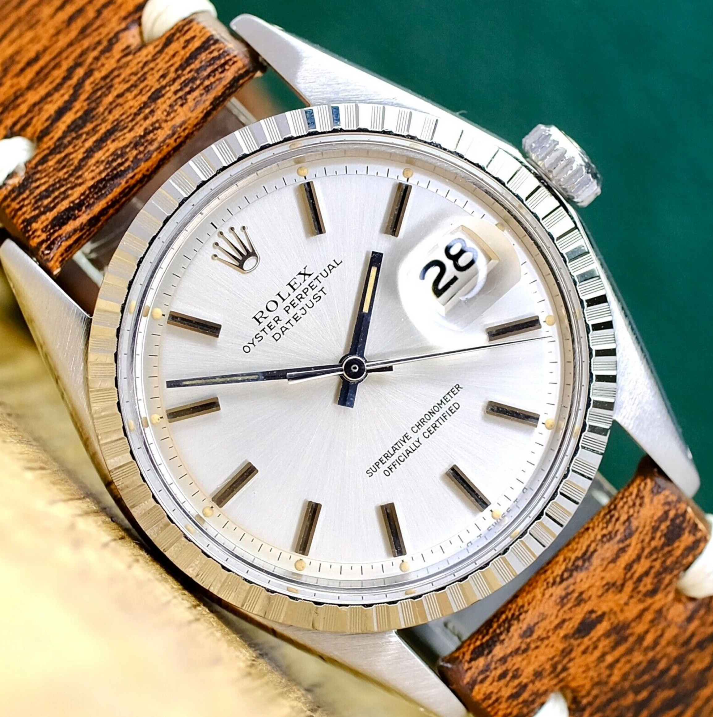 Rolex Mens Datejust SS Silver Index Dial Leather Strap Engine-Turned 1601 Watch - luxuriantconcierge