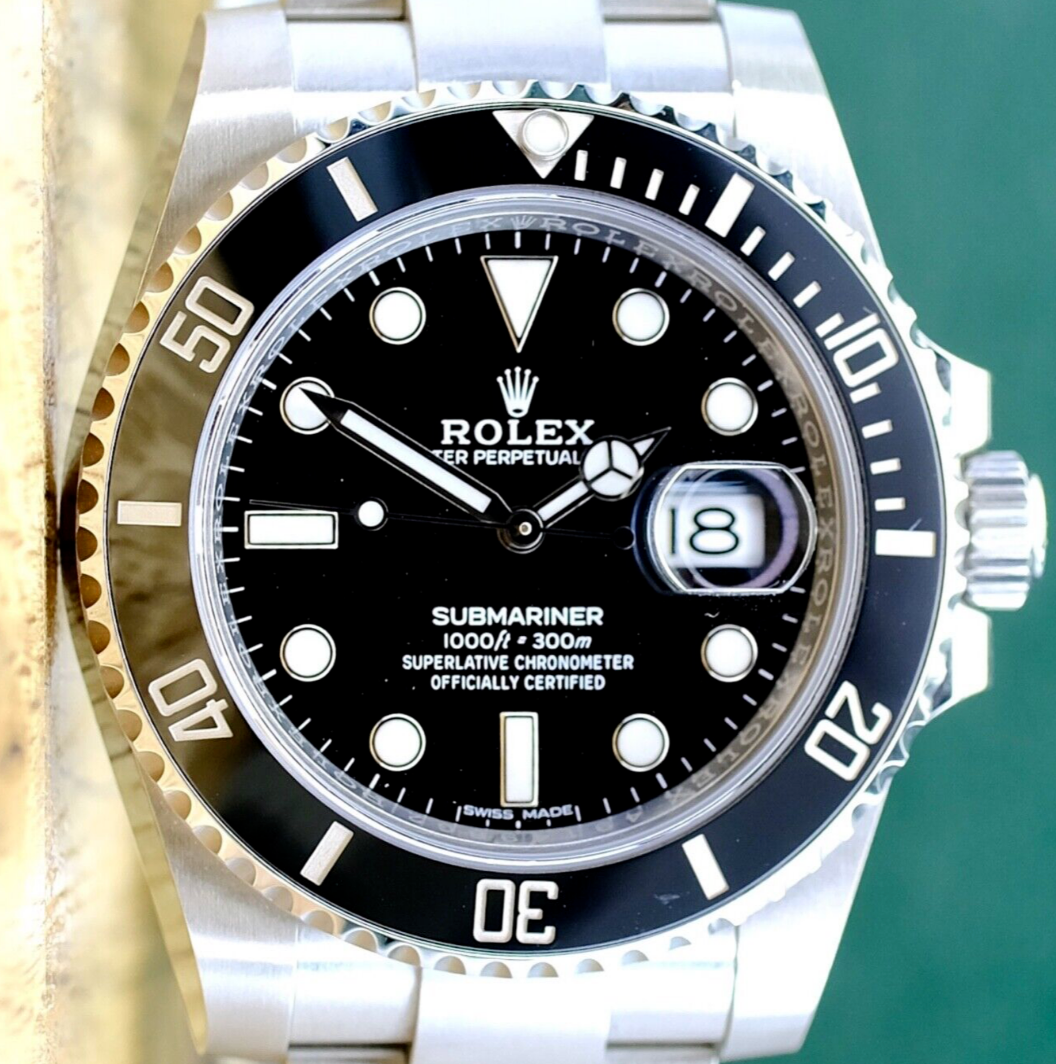 Rolex Mens Submariner Black Dial 116610 40MM Watch - luxuriantconcierge