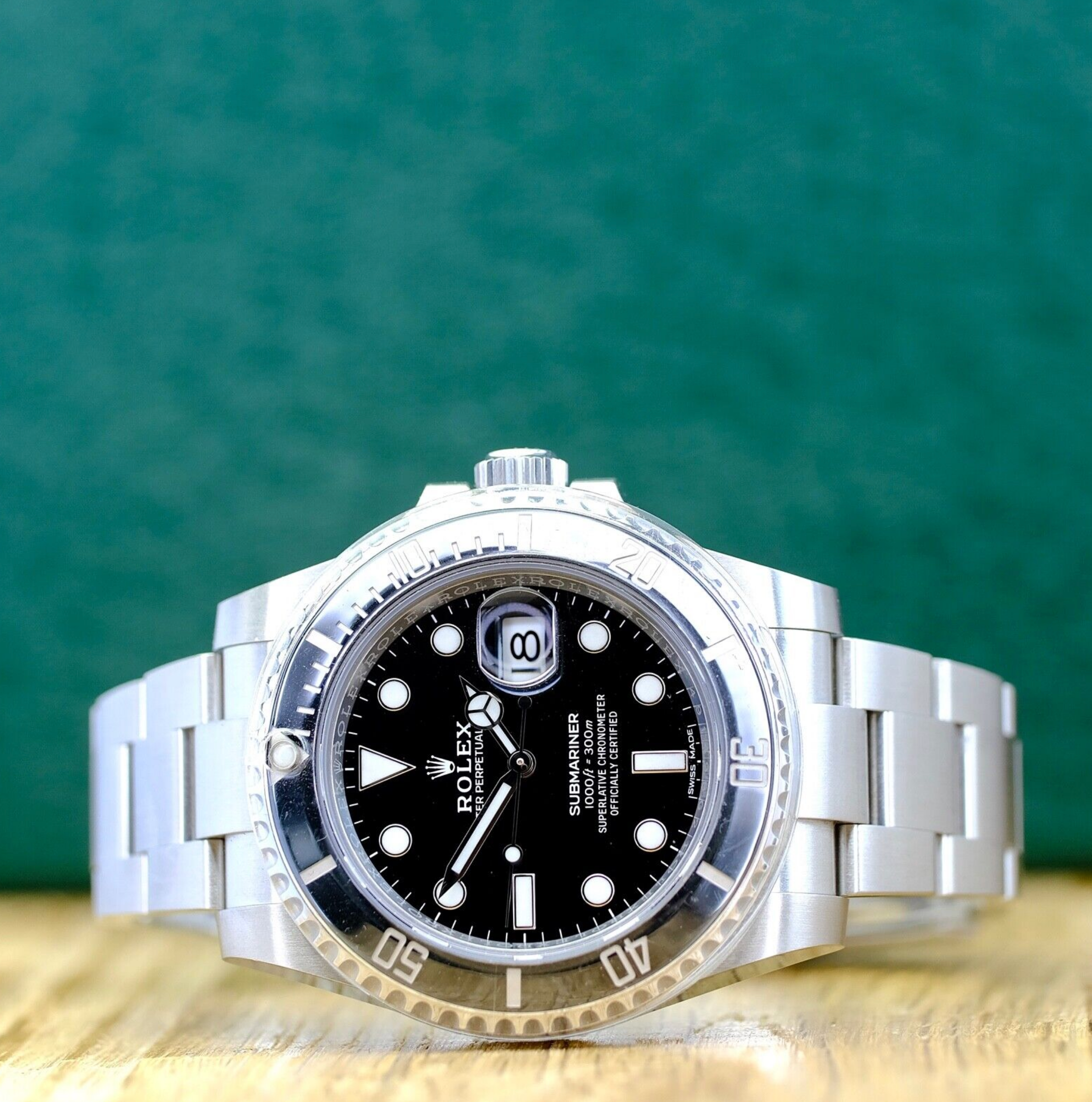 Rolex Mens Submariner Black Dial 116610 40MM Watch - luxuriantconcierge