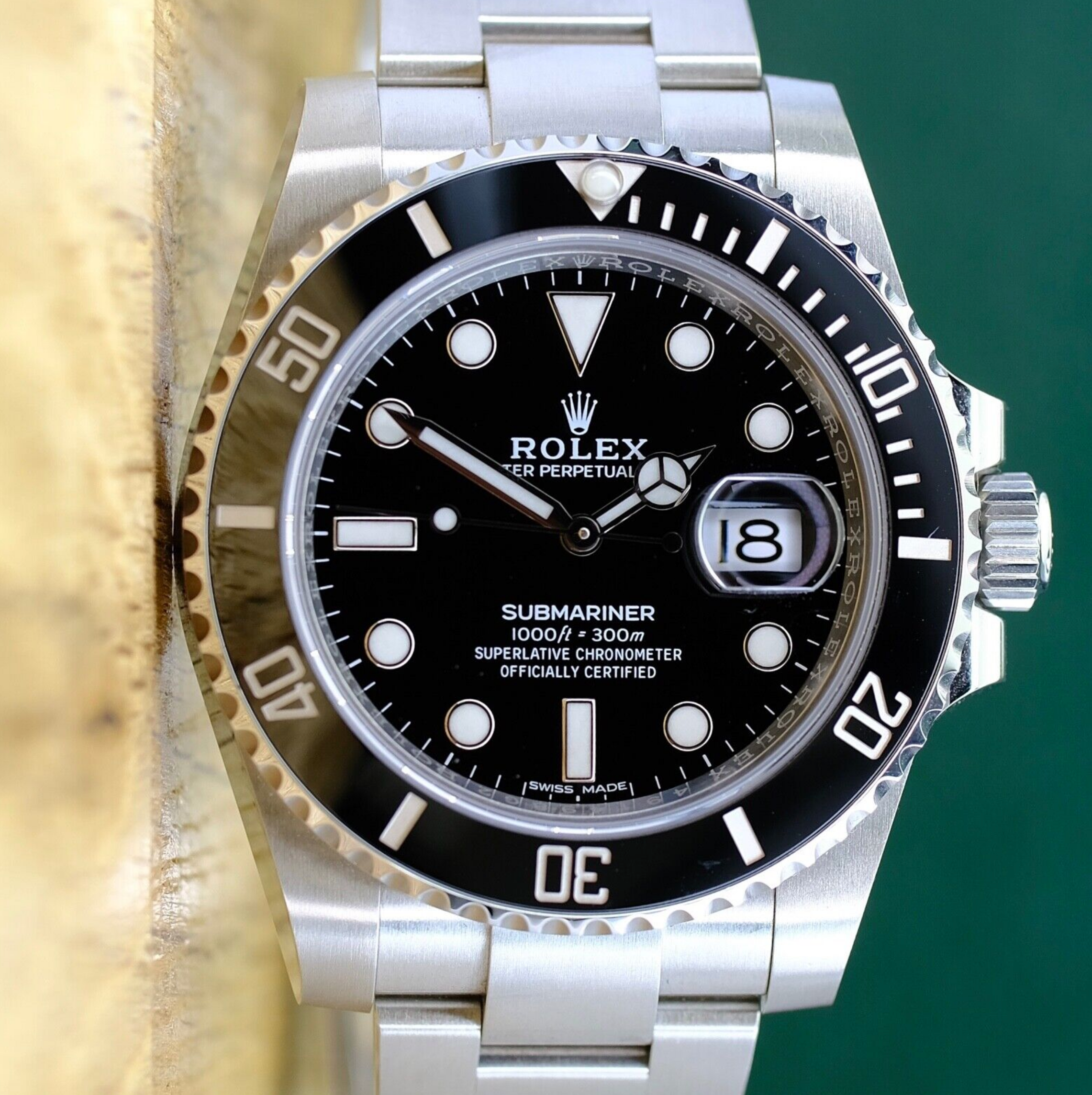 Rolex Mens Submariner Black Dial 116610 40MM Watch - luxuriantconcierge