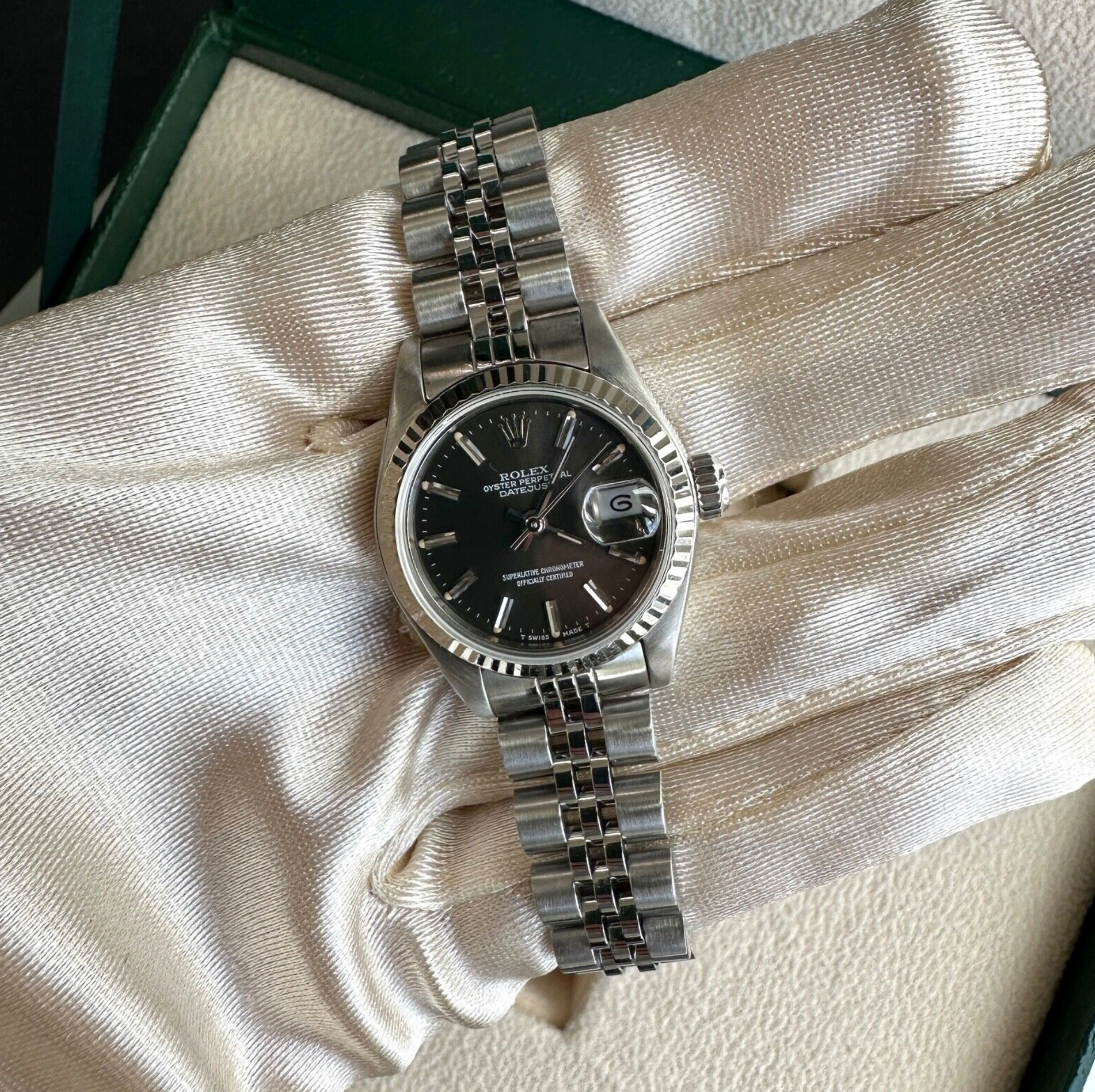 Rolex Womens Datejust Grey Index  18KW Bezel  26MM Watch 69174 - luxuriantconcierge