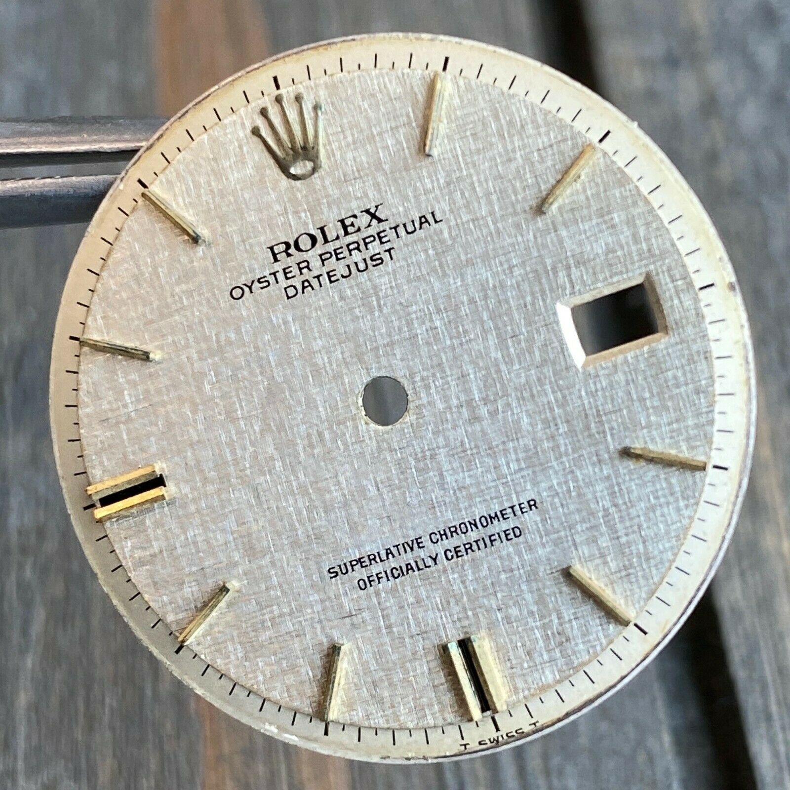 RARE Vintage Rolex Datejust Silver Linen Dial Two-Tone Pie-Pan - luxuriantconcierge