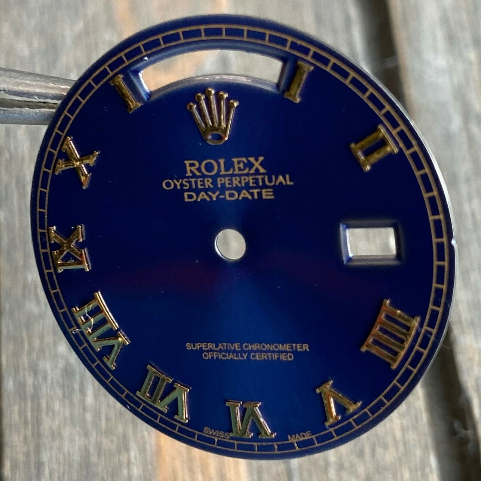 Original Rolex RARE Day-Date 18K Yellow Blue Dial w/ Roman Marker 36mm - luxuriantconcierge