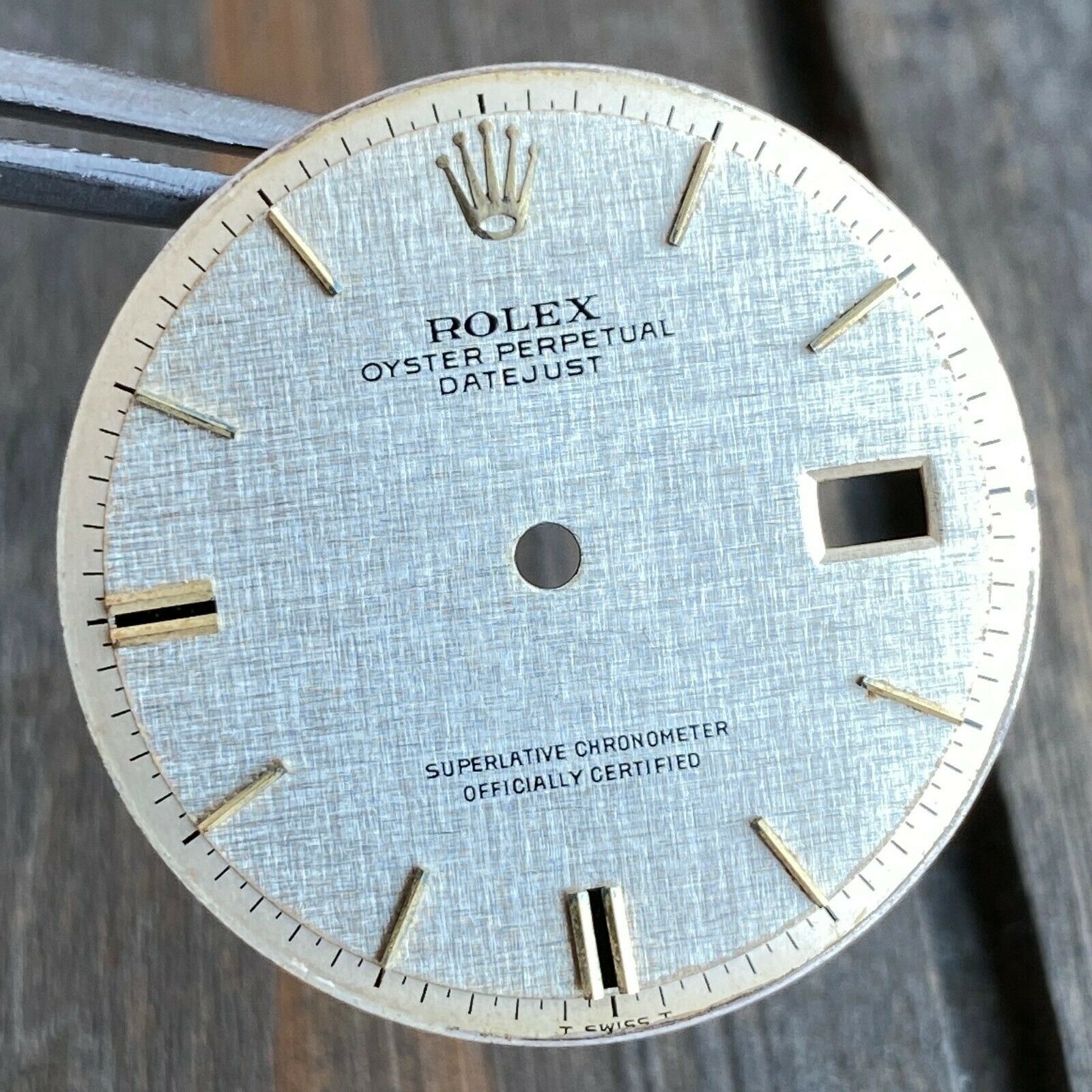RARE Vintage Rolex Datejust Silver Linen Dial Two-Tone Pie-Pan - luxuriantconcierge