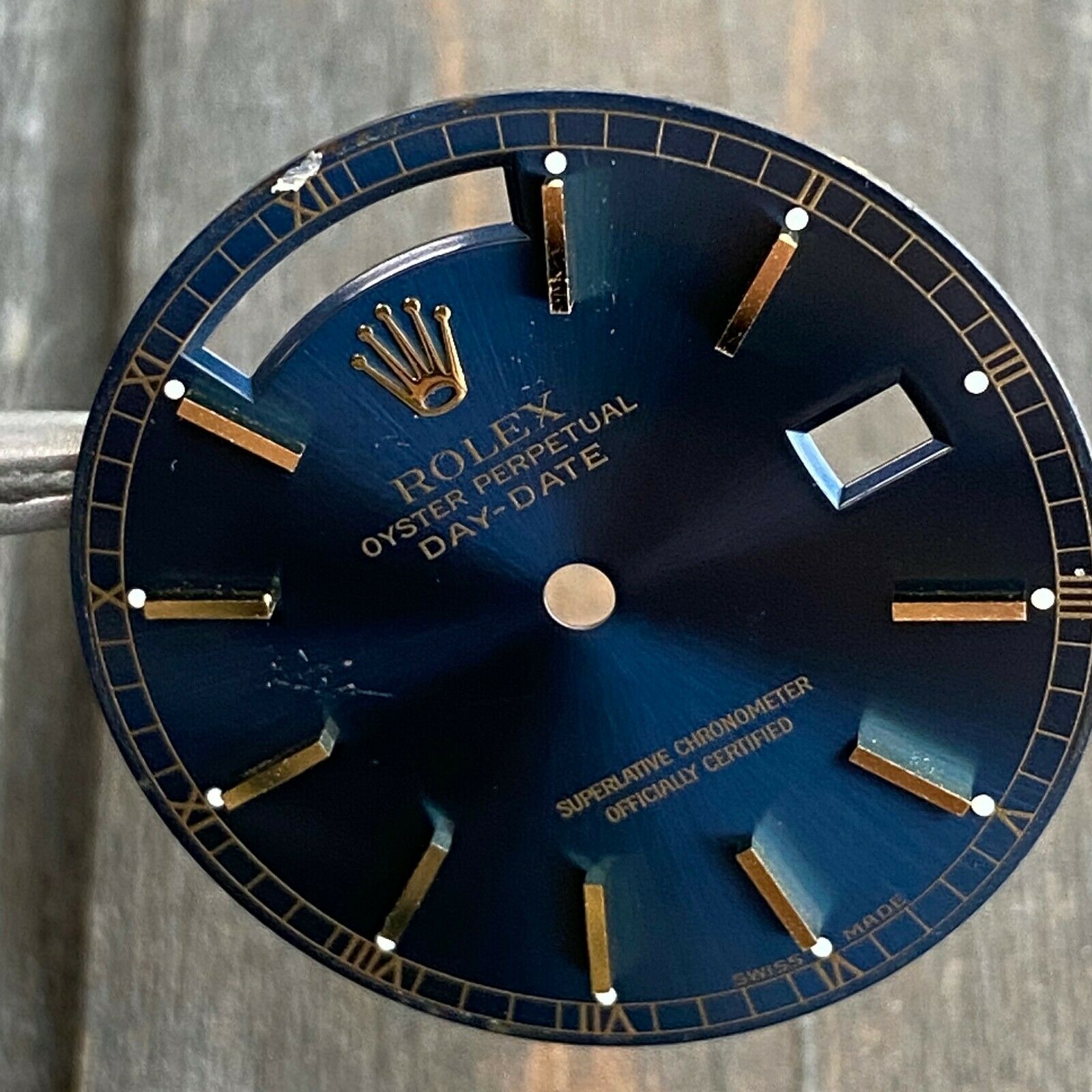 Original Rolex RARE Day-Date 18K Yellow Blue Dial w/ Index Marker 36mm - luxuriantconcierge